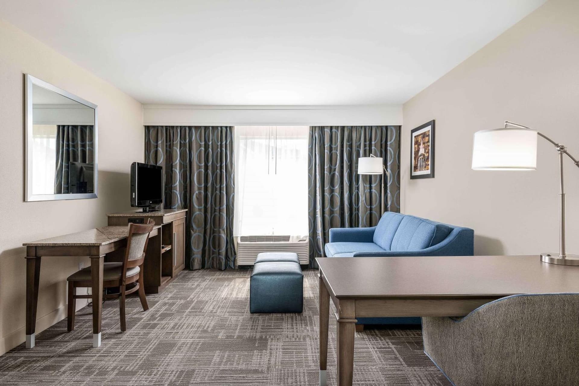 Hampton Inn & Suites Chapel Hill/Durham gallery photo in Chapel Hill, NC — image 16