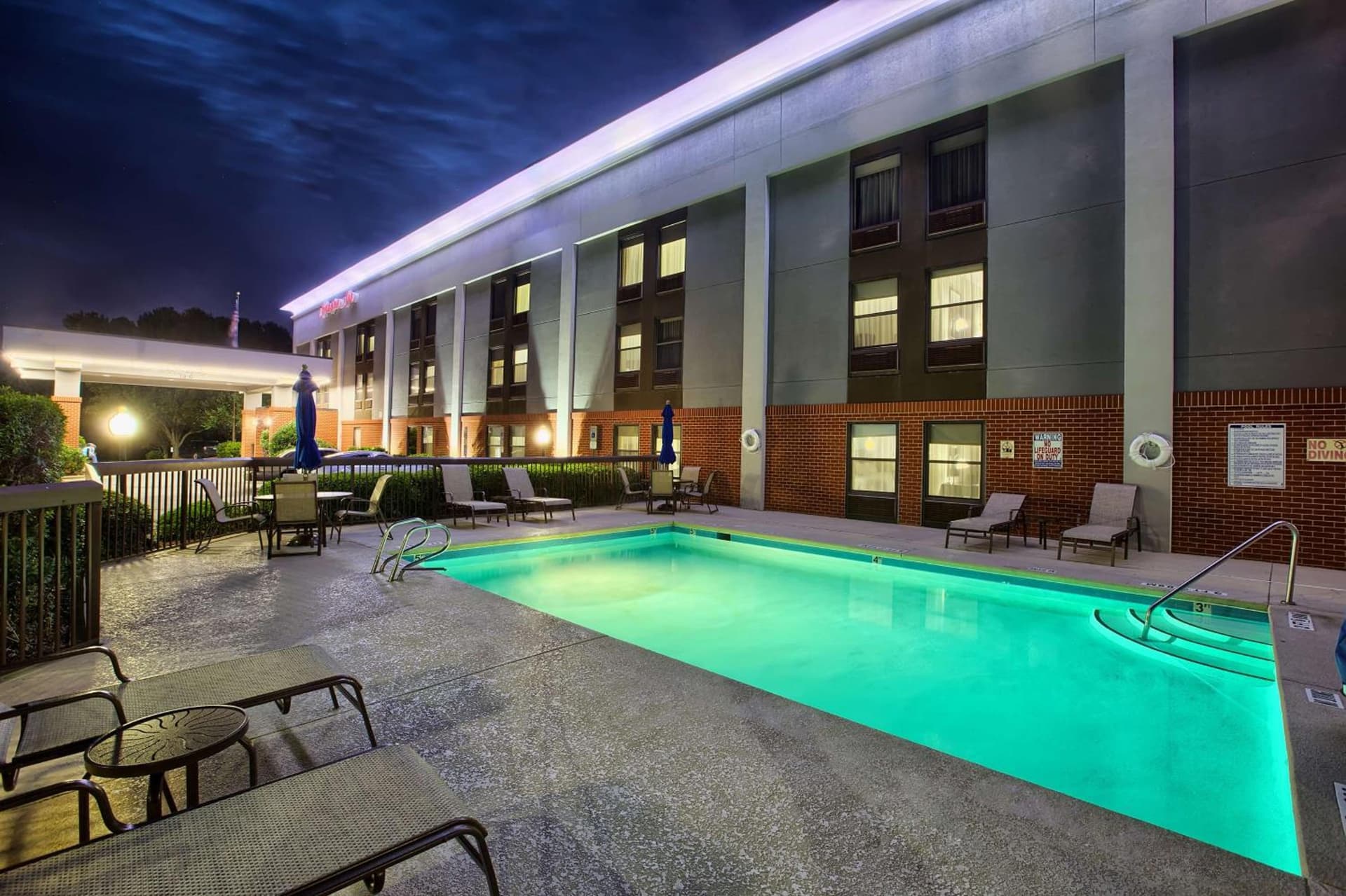 Hampton Inn Raleigh/Garner interior in Garner, NC — gallery photo 2