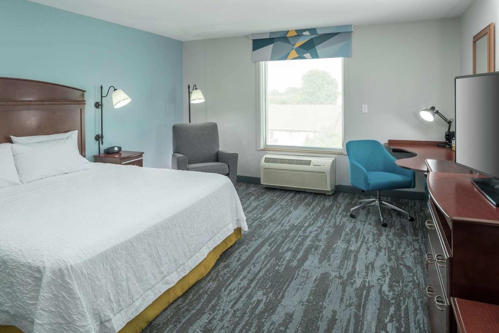 Hampton Inn & Suites Rochester-North gallery photo in Rochester, MN — image 40