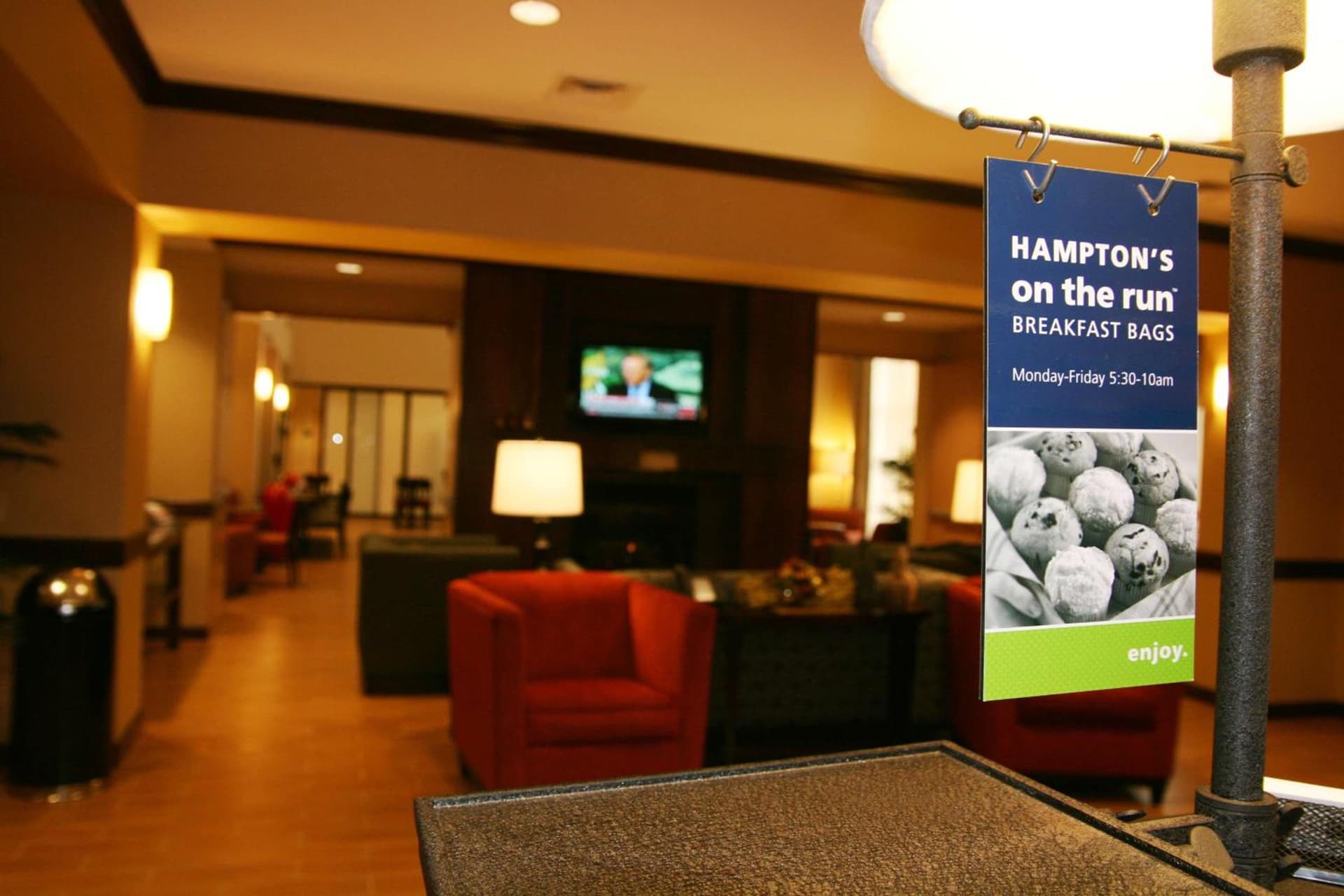Hampton Inn & Suites Folsom gallery photo in Folsom, CA — image 81