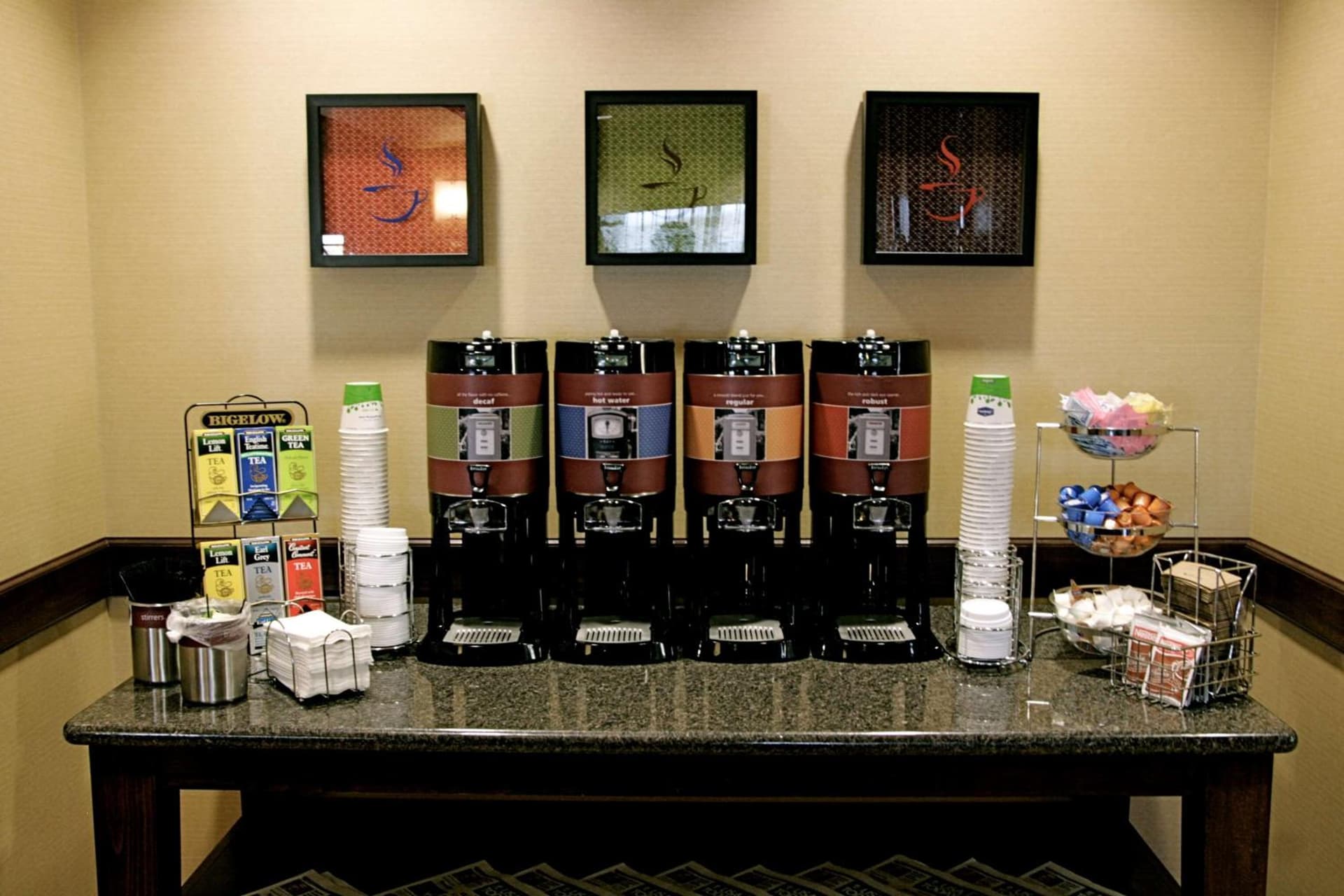 Hampton Inn & Suites Folsom gallery photo in Folsom, CA — image 5