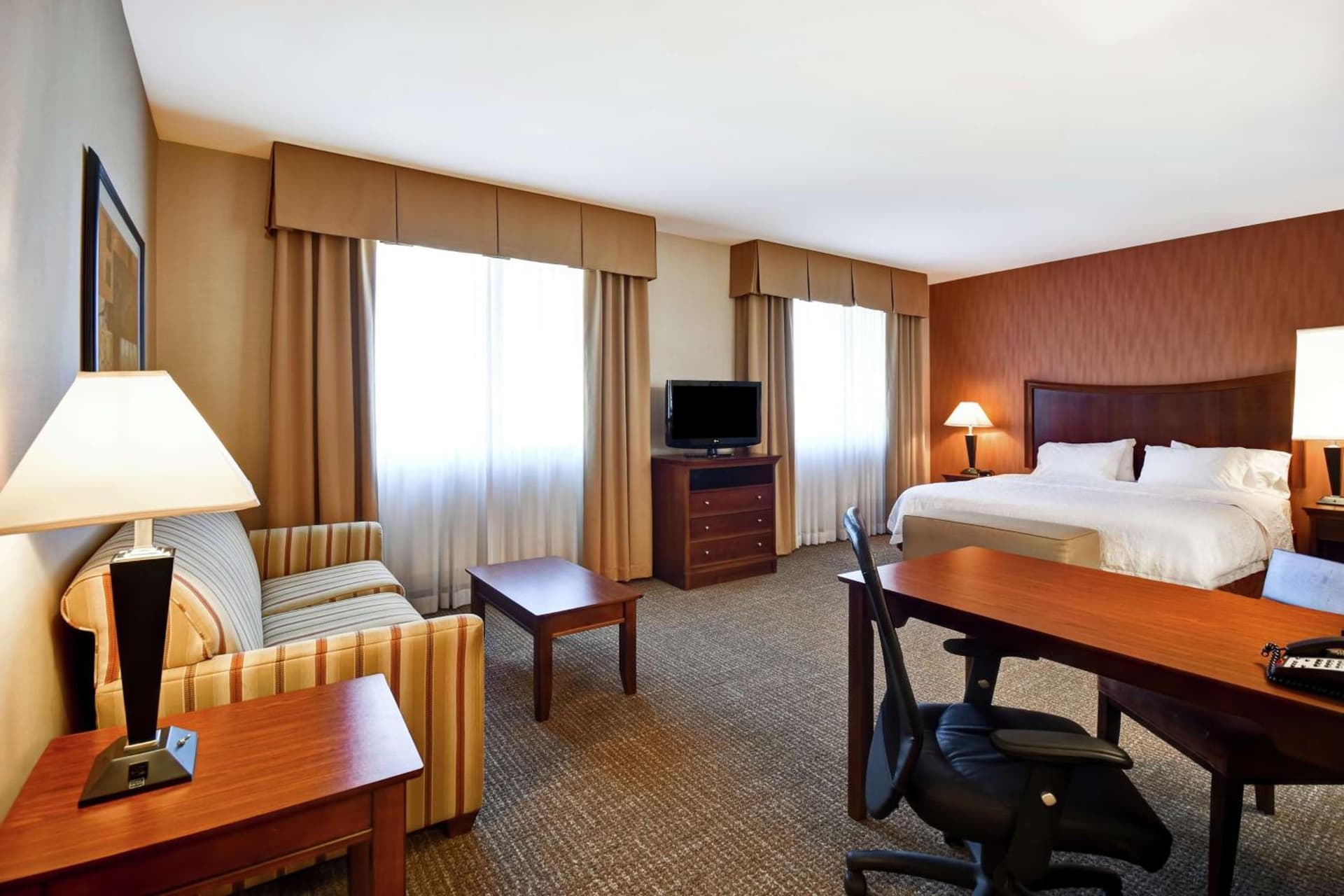 Hampton Inn & Suites Folsom gallery photo in Folsom, CA — image 82