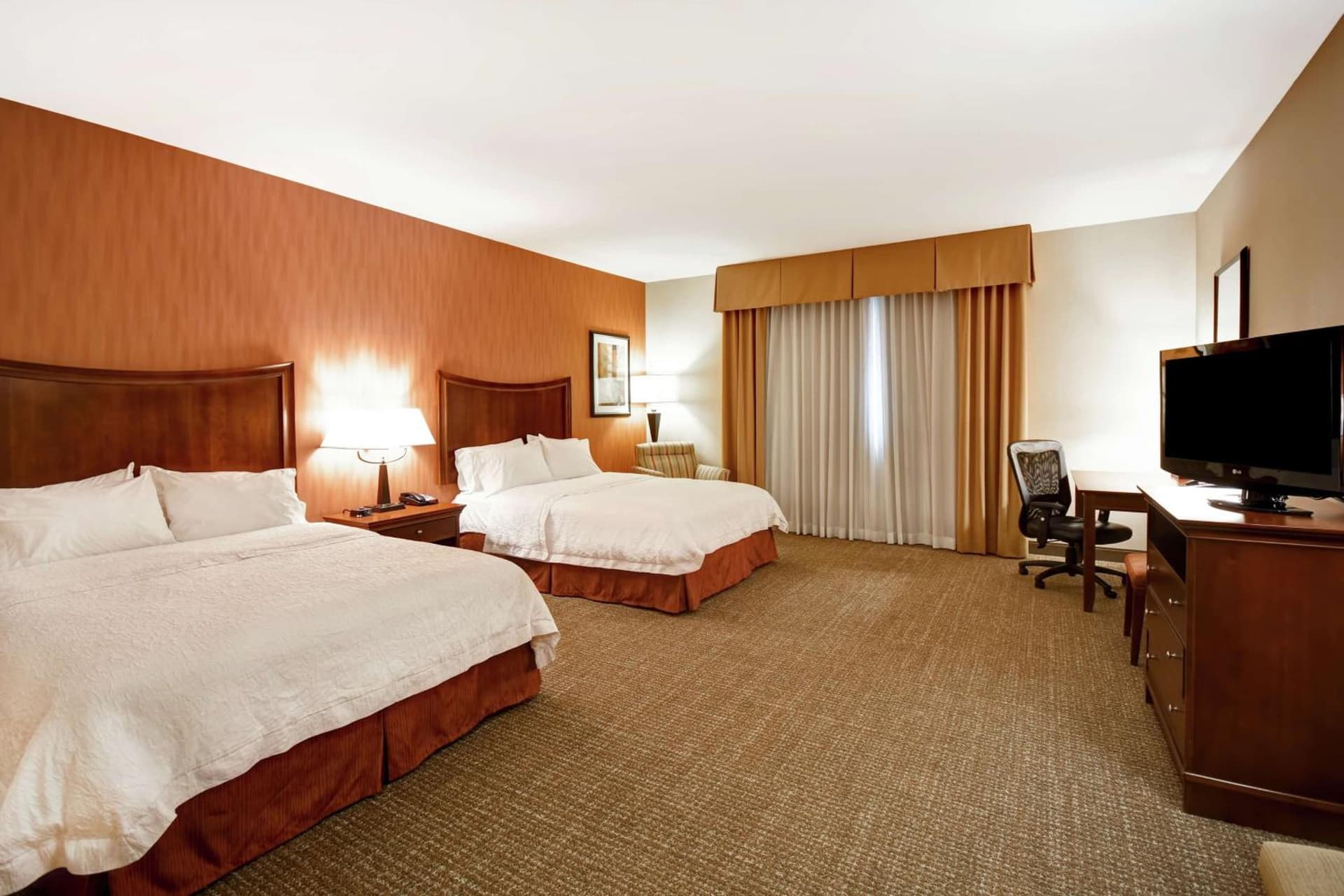 Hampton Inn & Suites Folsom gallery photo in Folsom, CA — image 40