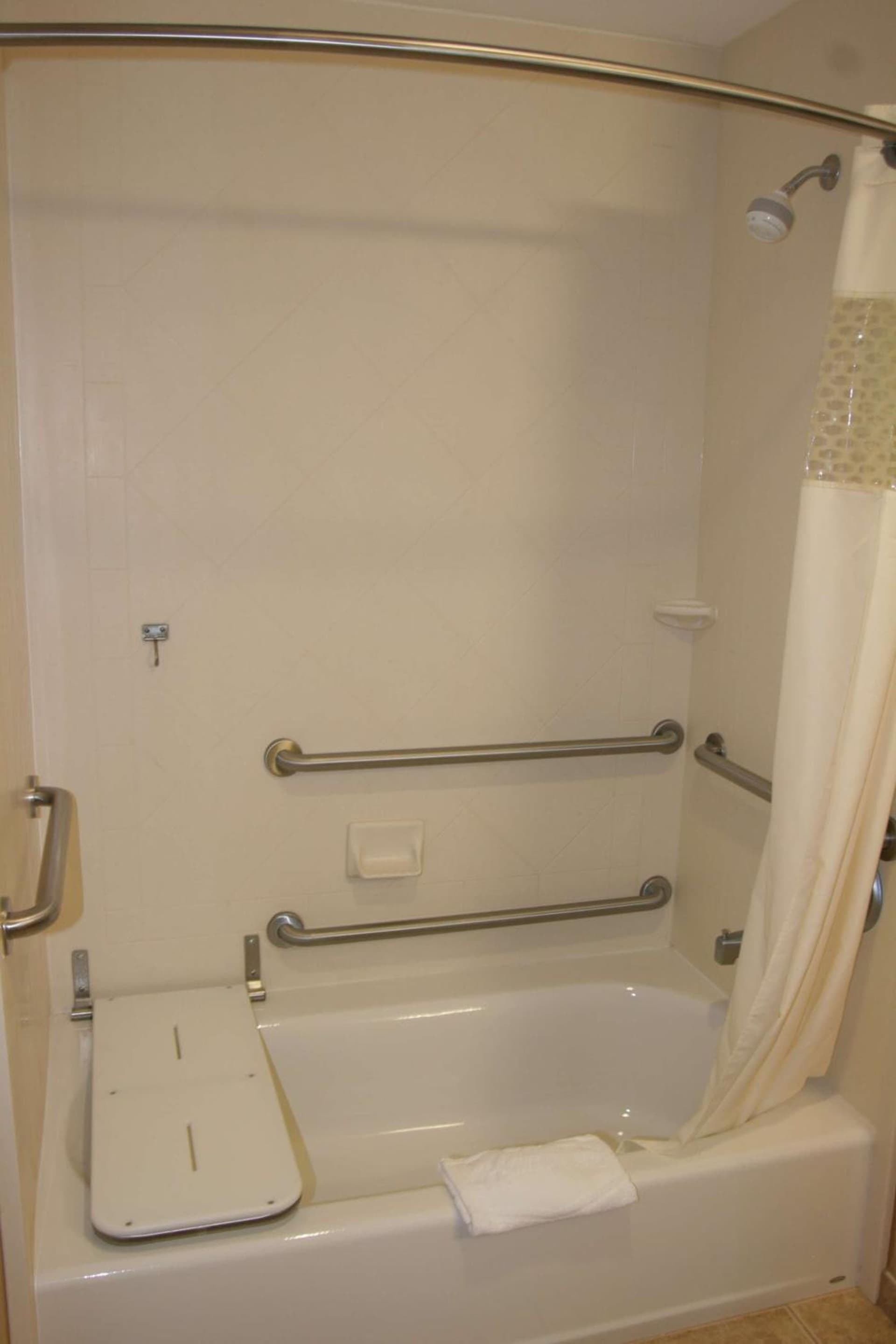 Hampton Inn & Suites Folsom gallery photo in Folsom, CA — image 43