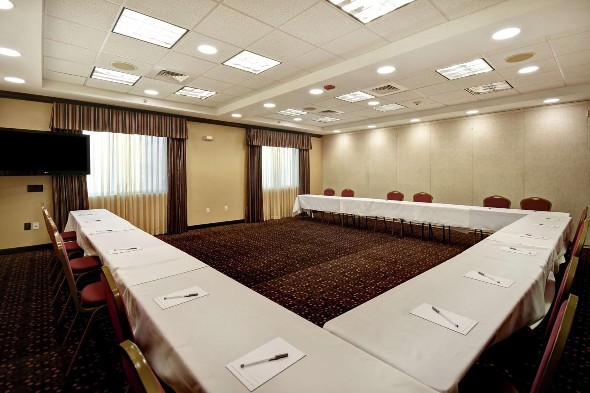 Hampton Inn & Suites Folsom gallery photo in Folsom, CA — image 19