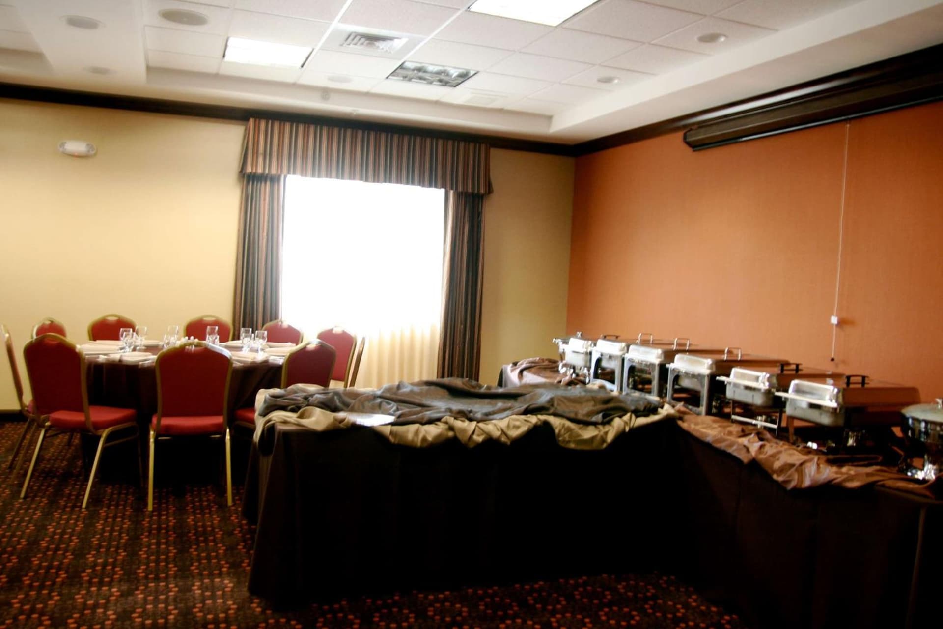 Hampton Inn & Suites Folsom gallery photo in Folsom, CA — image 74