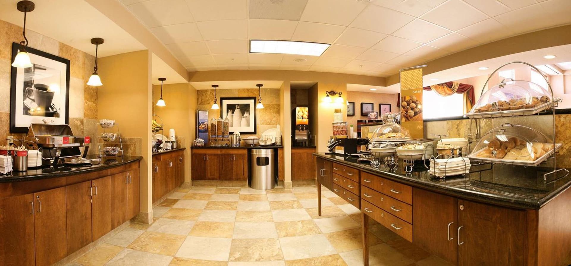 Hampton Inn & Suites Pittsburg gallery photo in Pittsburg, CA — image 39