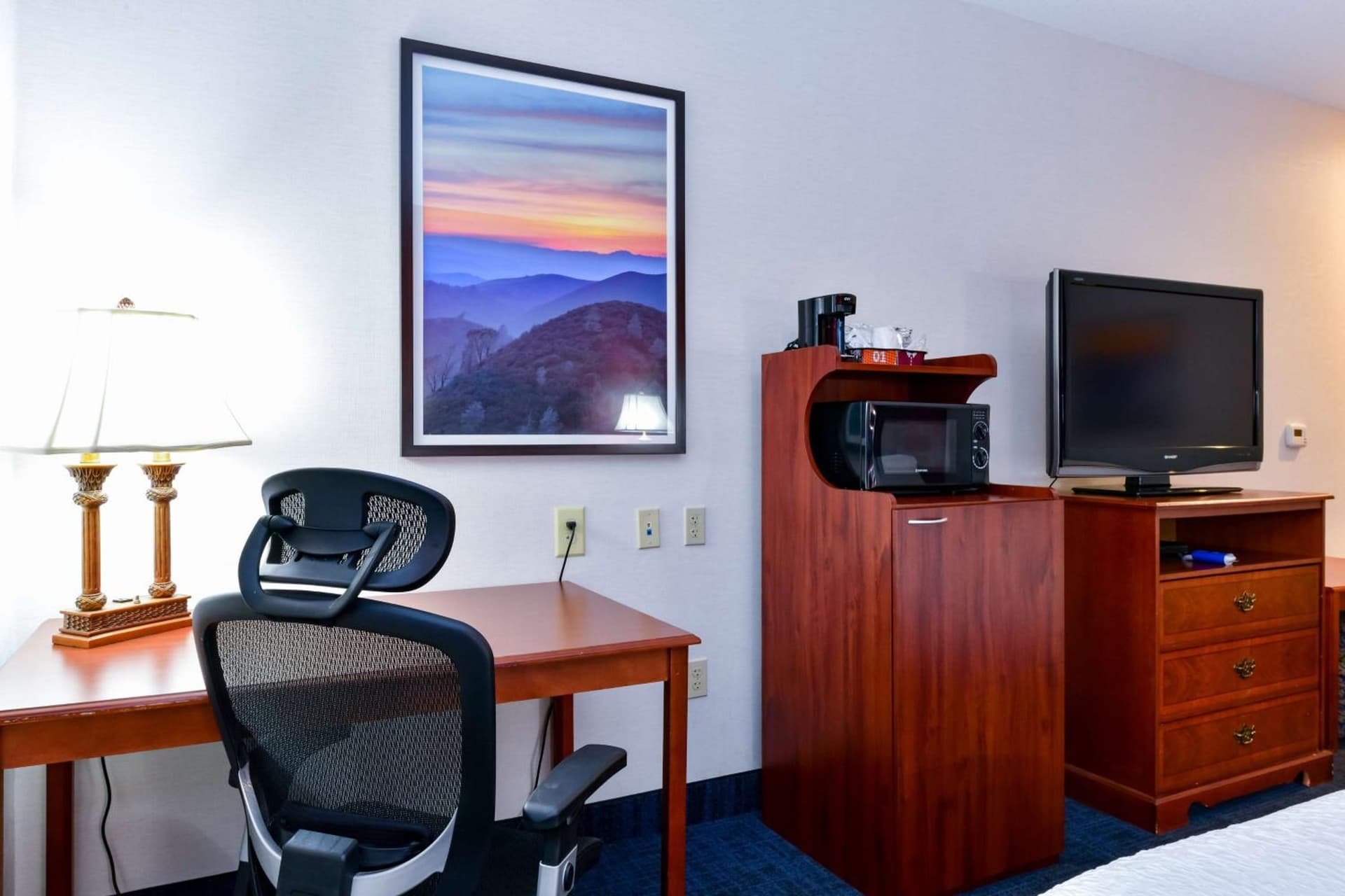 Hampton Inn & Suites Pittsburg gallery photo in Pittsburg, CA — image 36