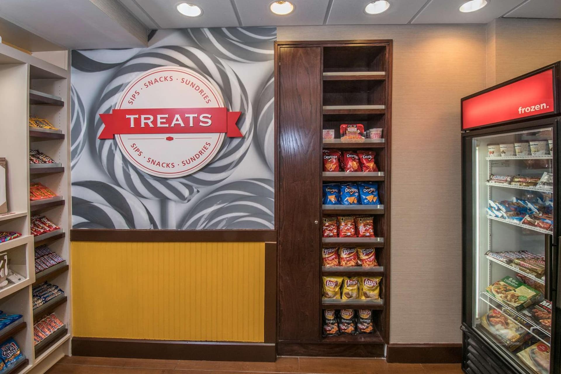 Hampton Inn & Suites Selma-San Antonio/Randolph AFB gallery photo in Selma, TX — image 14