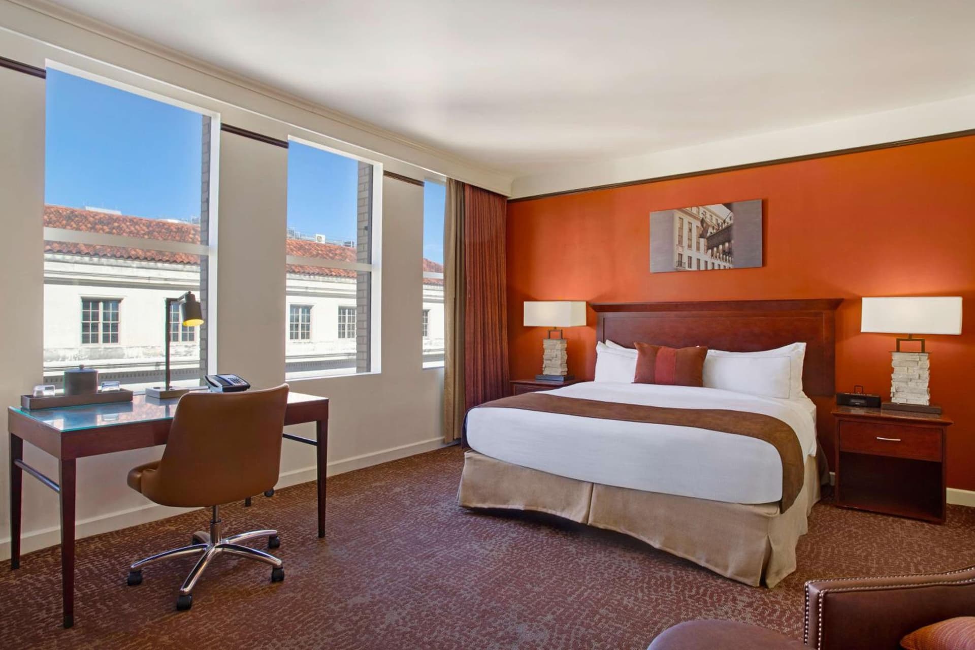 The Emily Morgan Hotel - A DoubleTree by Hilton gallery photo in San Antonio, TX — image 39