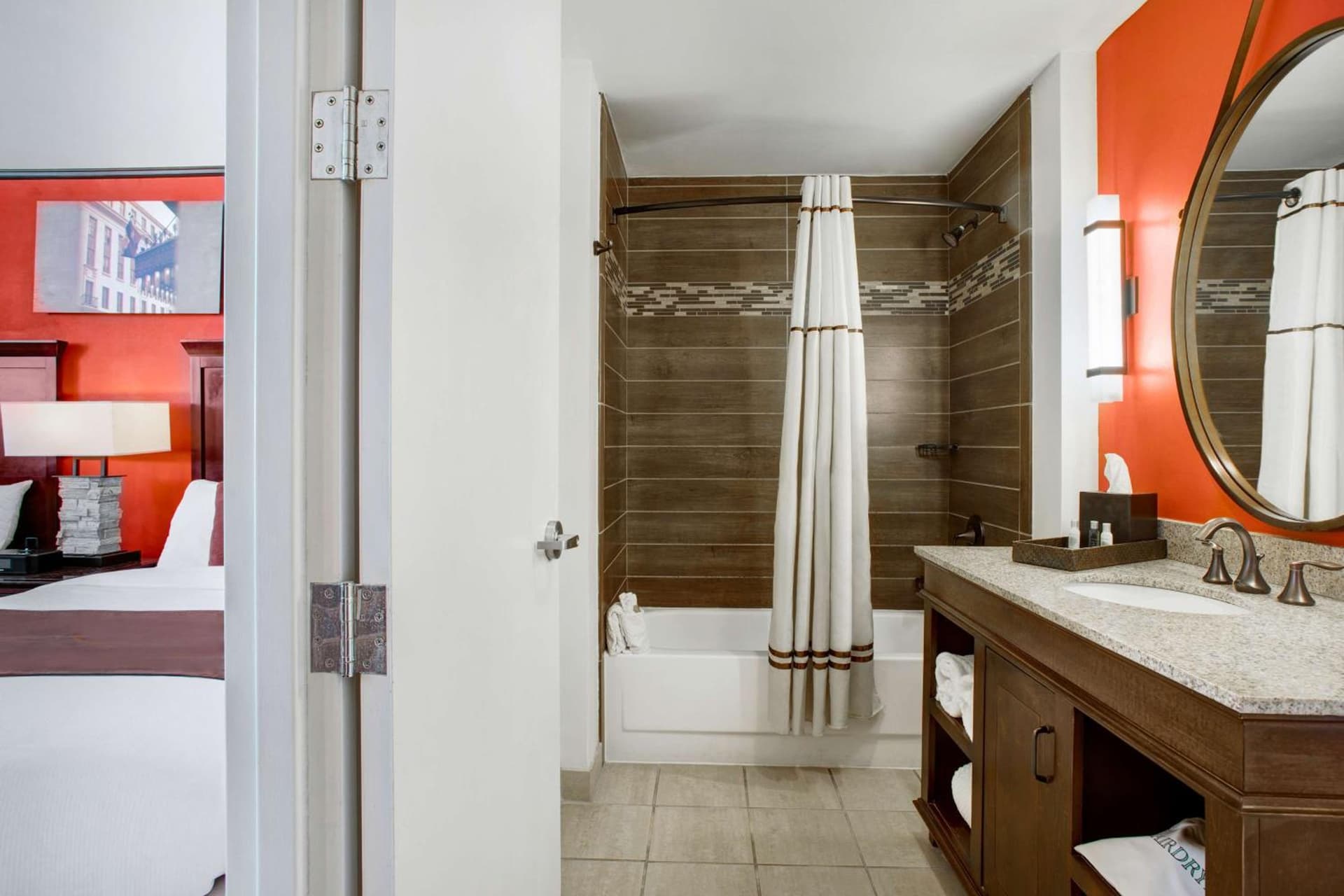 The Emily Morgan Hotel - A DoubleTree by Hilton gallery photo in San Antonio, TX — image 53