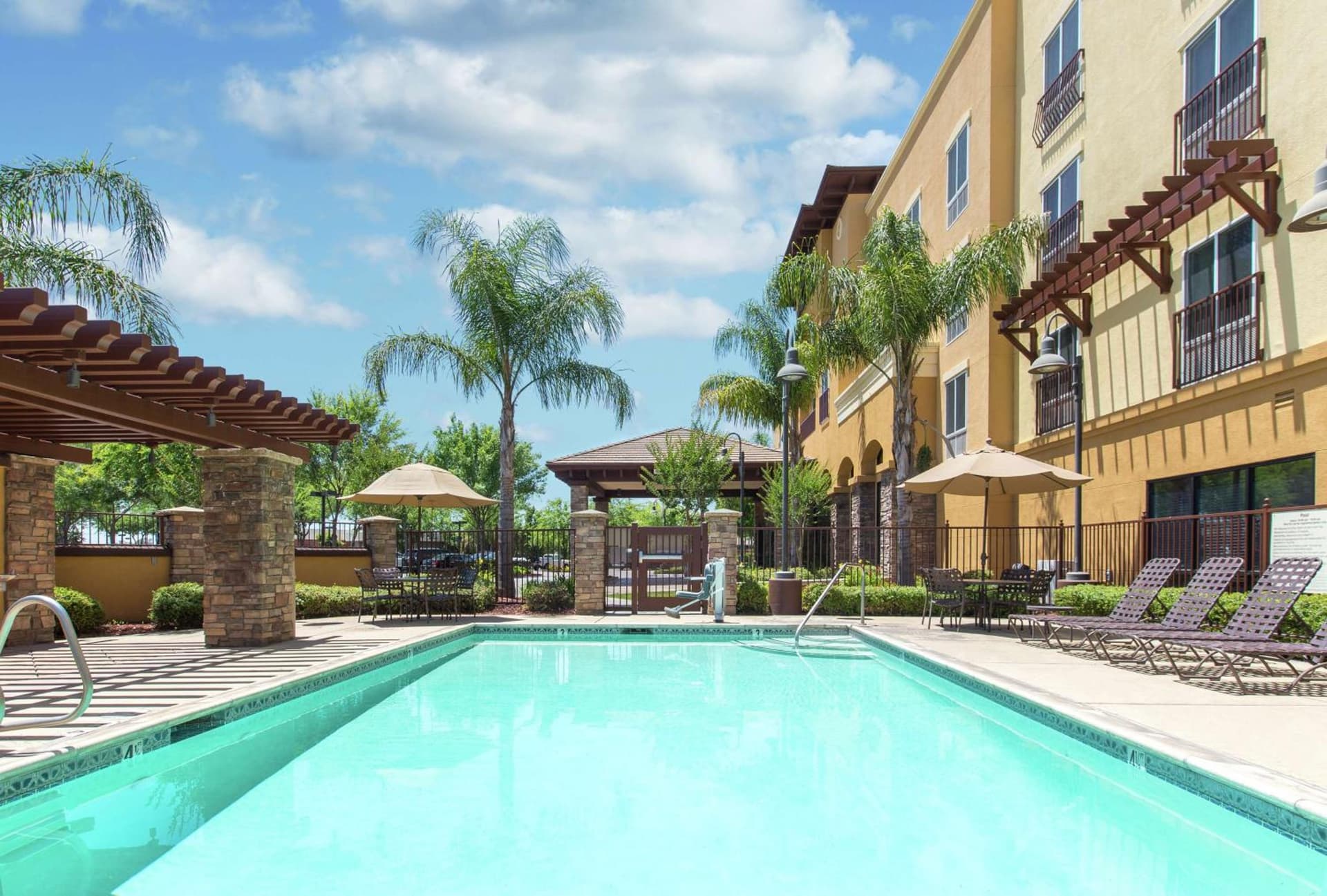 Hampton Inn & Suites Lodi gallery photo in Lodi, CA — image 29