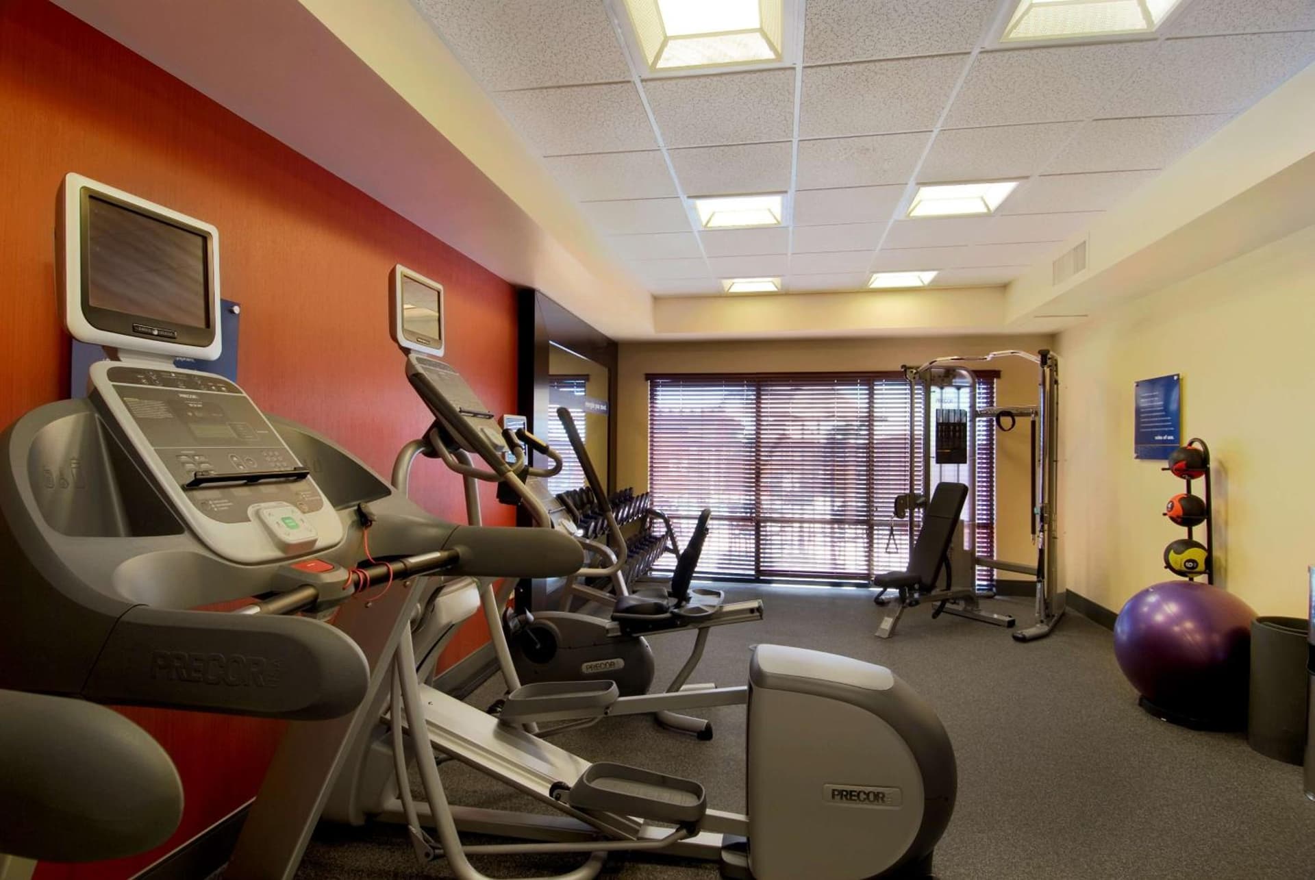 Hampton Inn & Suites Lodi gallery photo in Lodi, CA — image 18