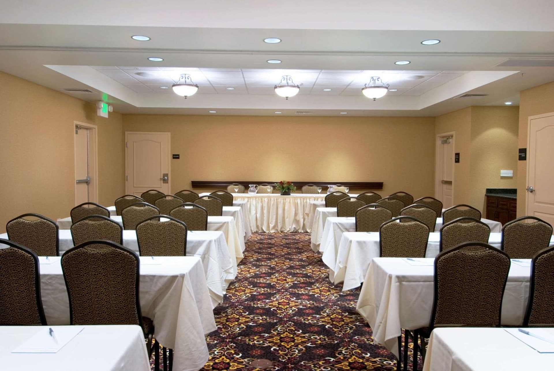 Hampton Inn & Suites Lodi gallery photo in Lodi, CA — image 9