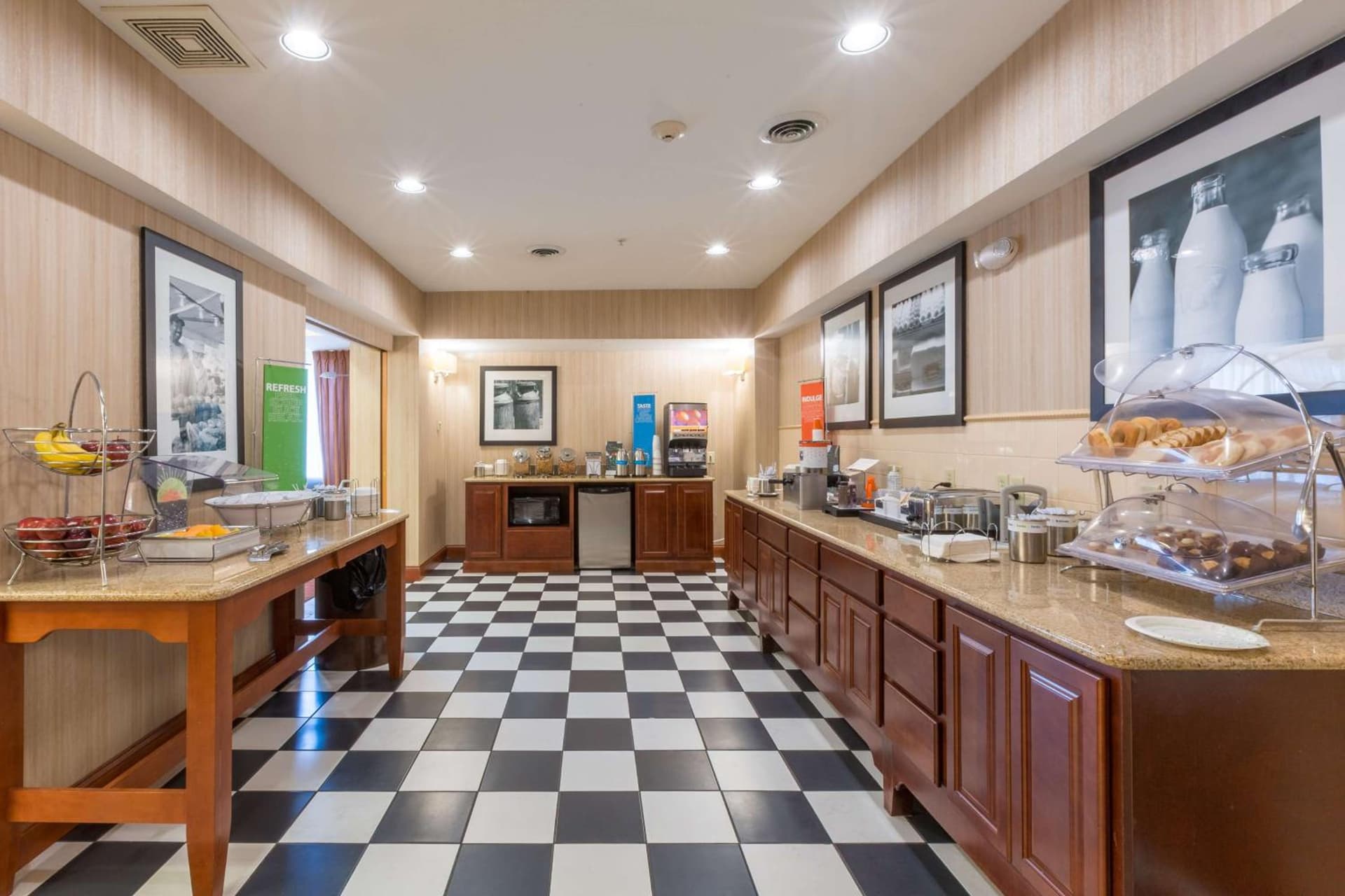 Hampton Inn Goshen gallery photo in Goshen, IN — image 28