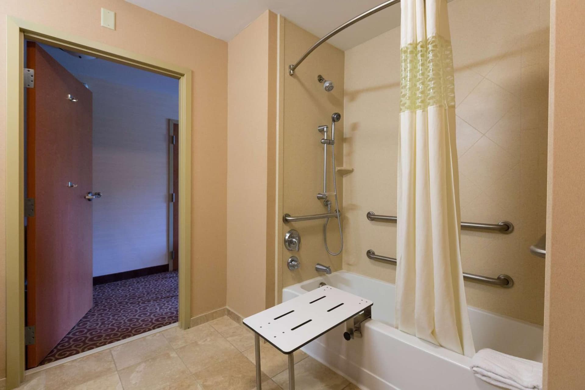 Hampton Inn Goshen property views in Goshen, IN — gallery photo 3