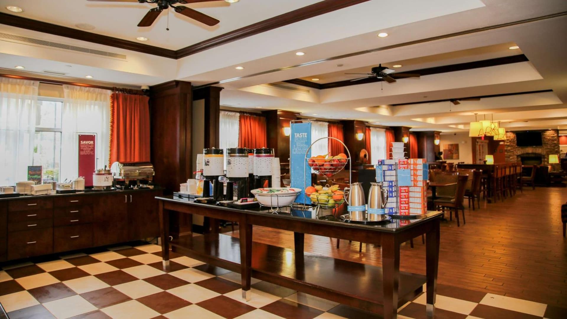 Hampton Inn Matamoras gallery photo in Matamoras, PA — image 4