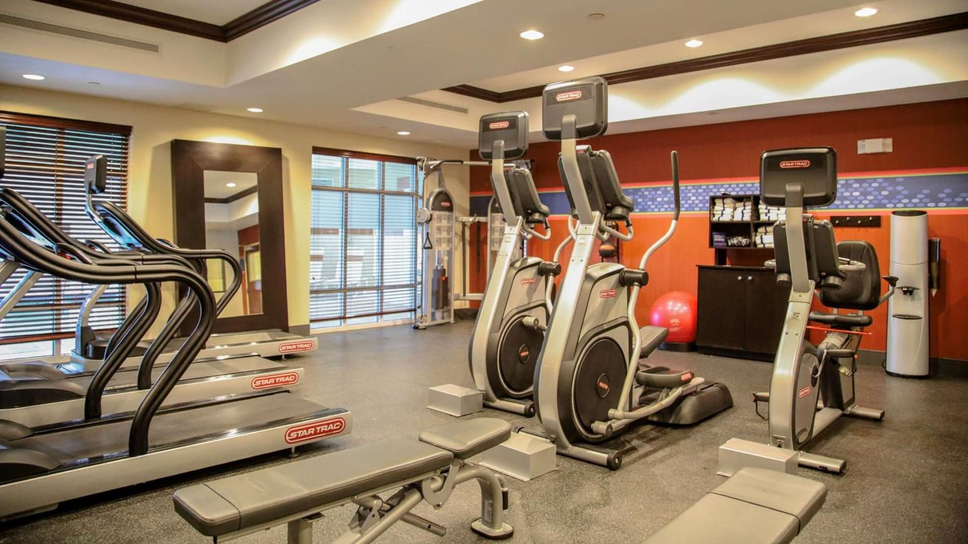 Hampton Inn Matamoras gallery photo in Matamoras, PA — image 17