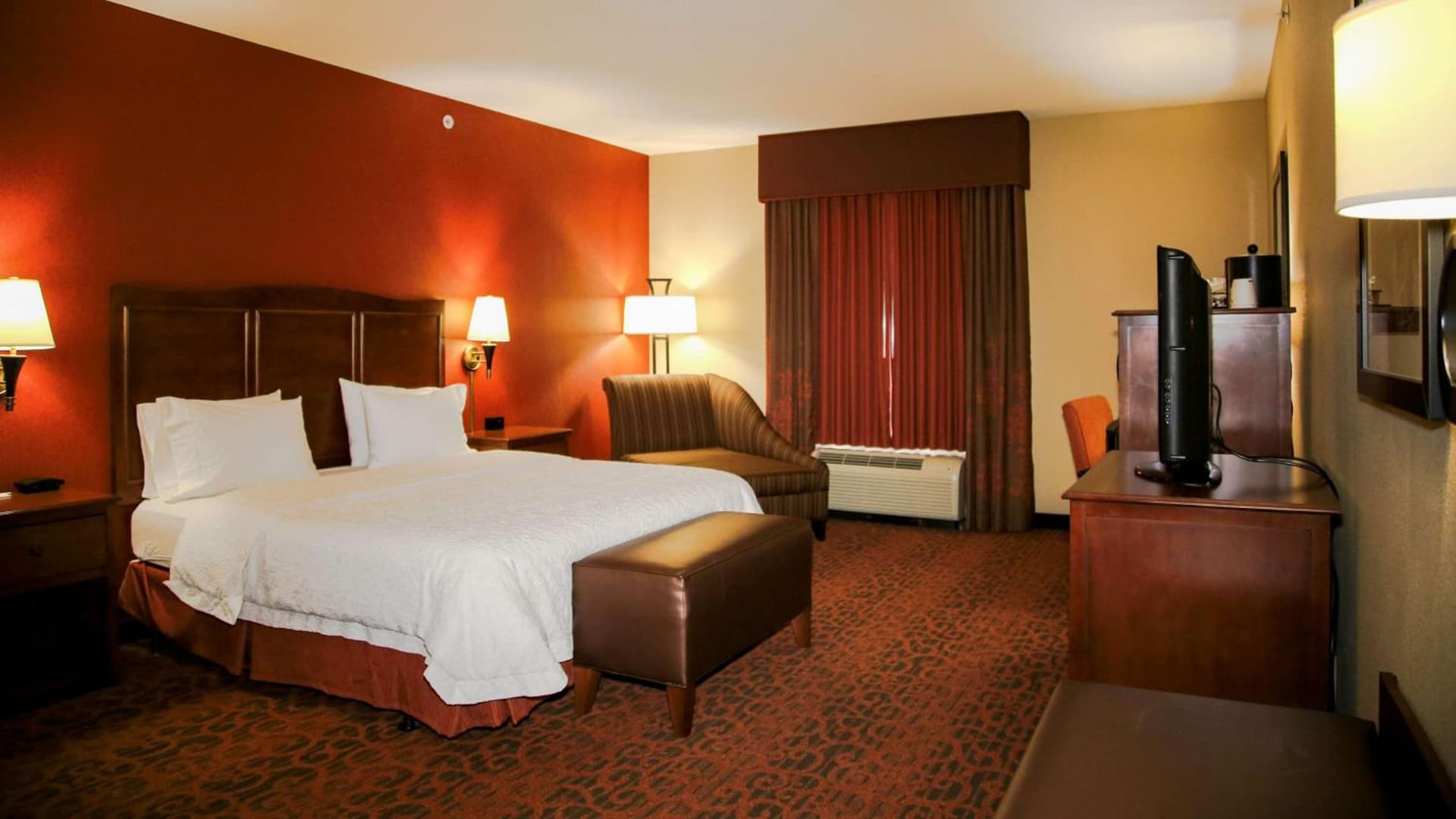 Hampton Inn Matamoras gallery photo in Matamoras, PA — image 12