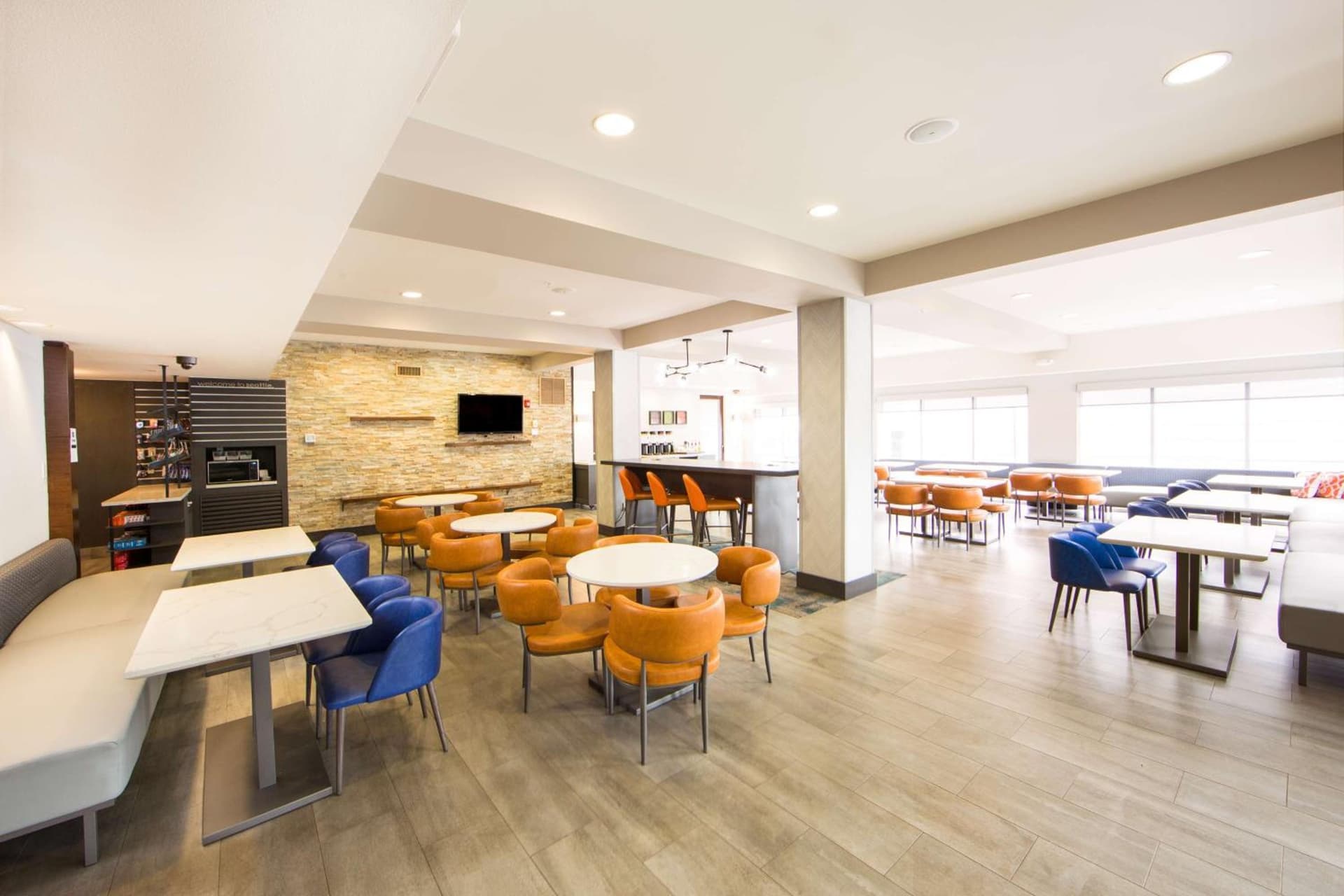 Hampton Inn & Suites Seattle-Downtown gallery photo in Seattle, WA — image 5