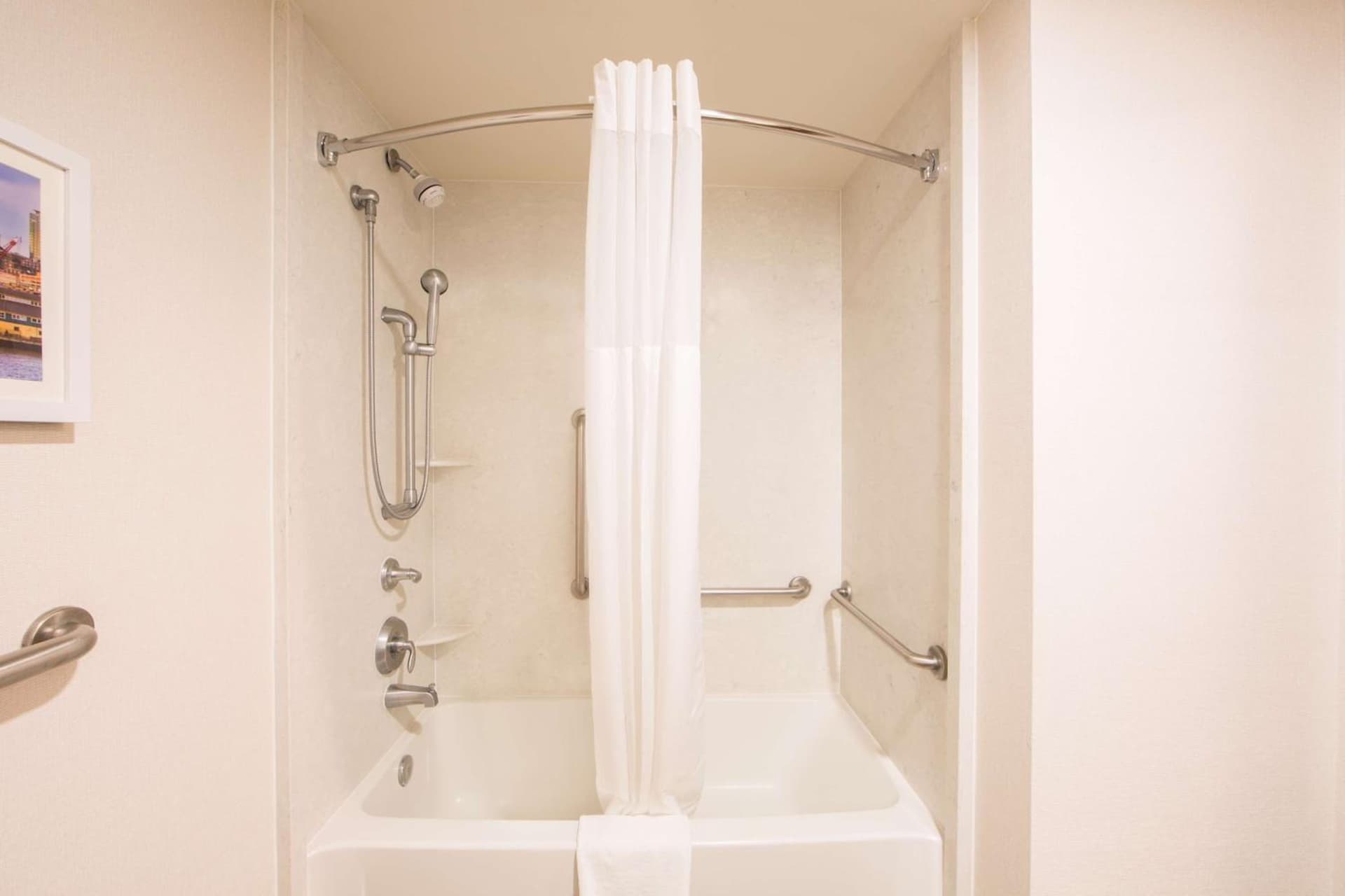 Hampton Inn & Suites Seattle-Downtown gallery photo in Seattle, WA — image 29