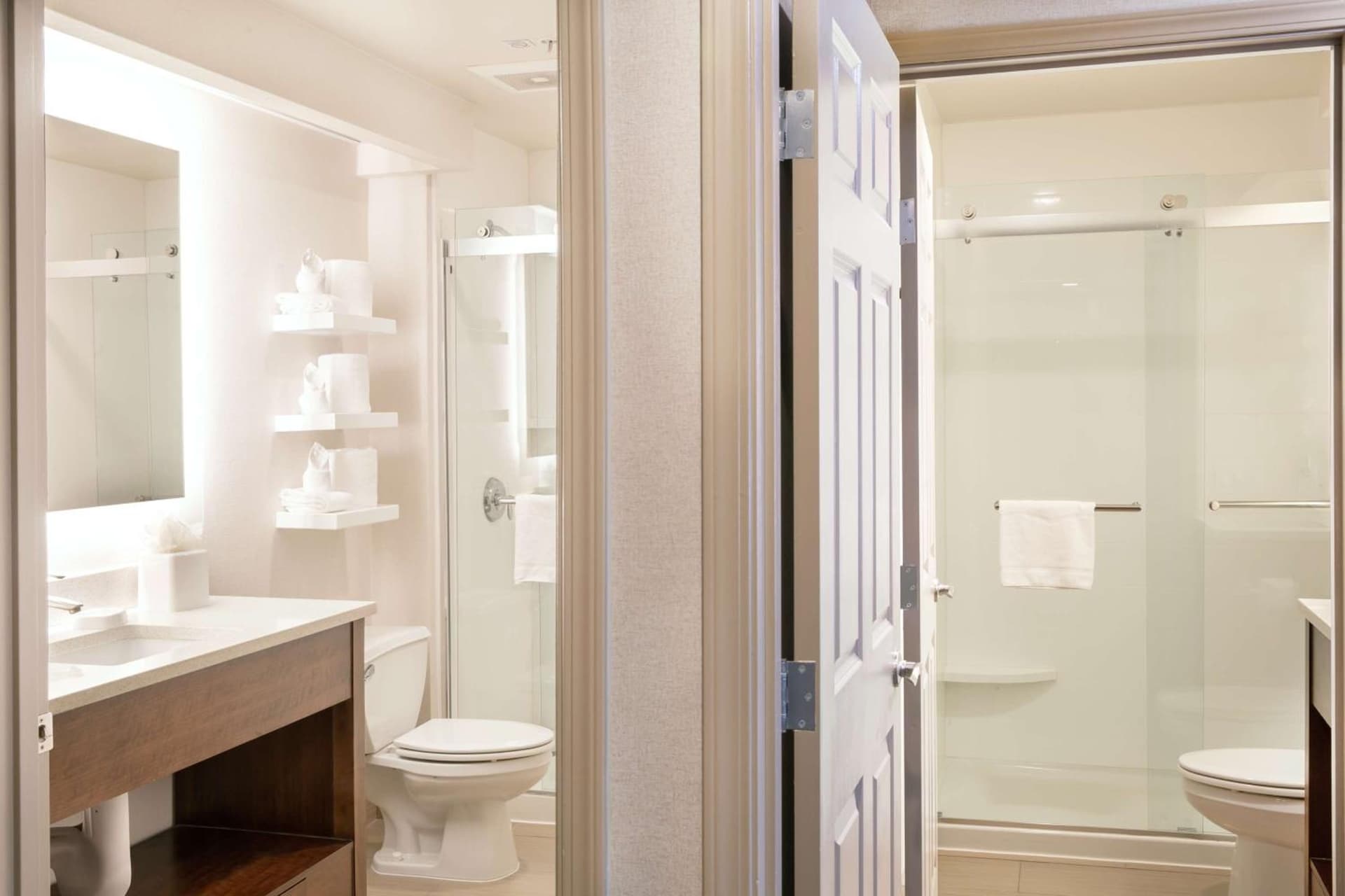 Hampton Inn & Suites Seattle-Downtown gallery photo in Seattle, WA — image 11