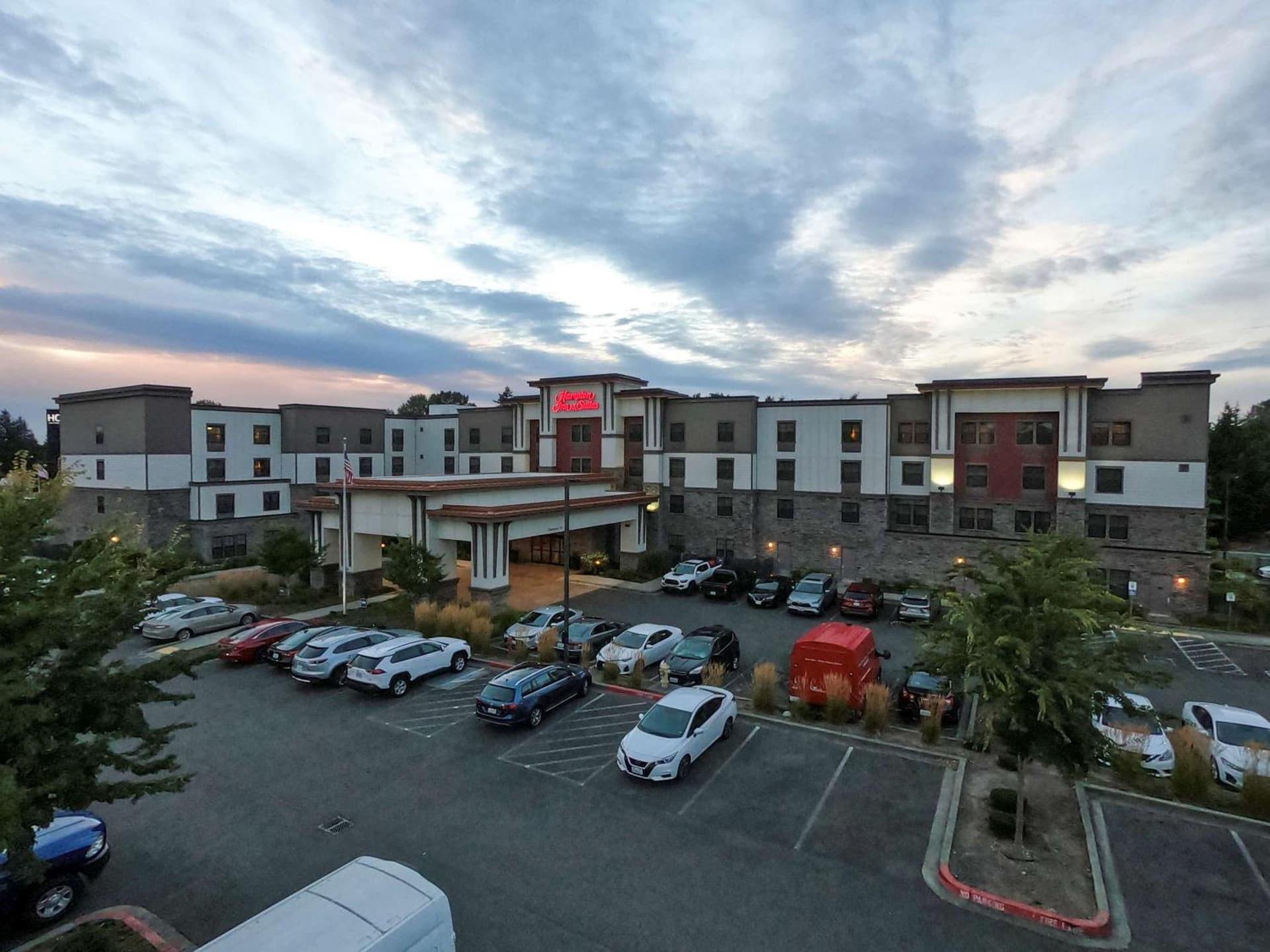 Hampton Inn & Suites DuPont gallery photo in DuPont, WA — image 29