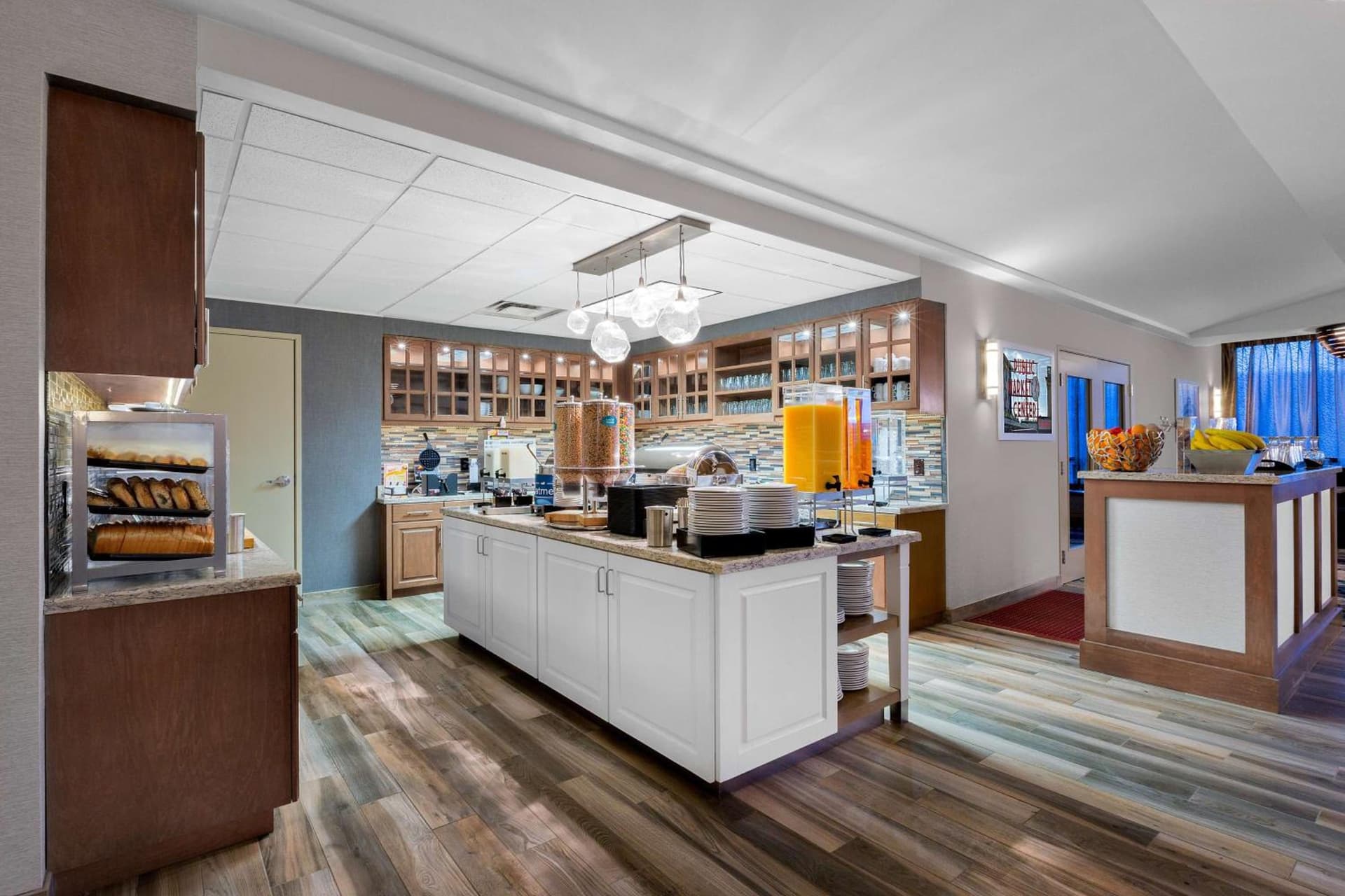 Homewood Suites by Hilton Seattle Downtown gallery photo in Seattle, WA — image 16