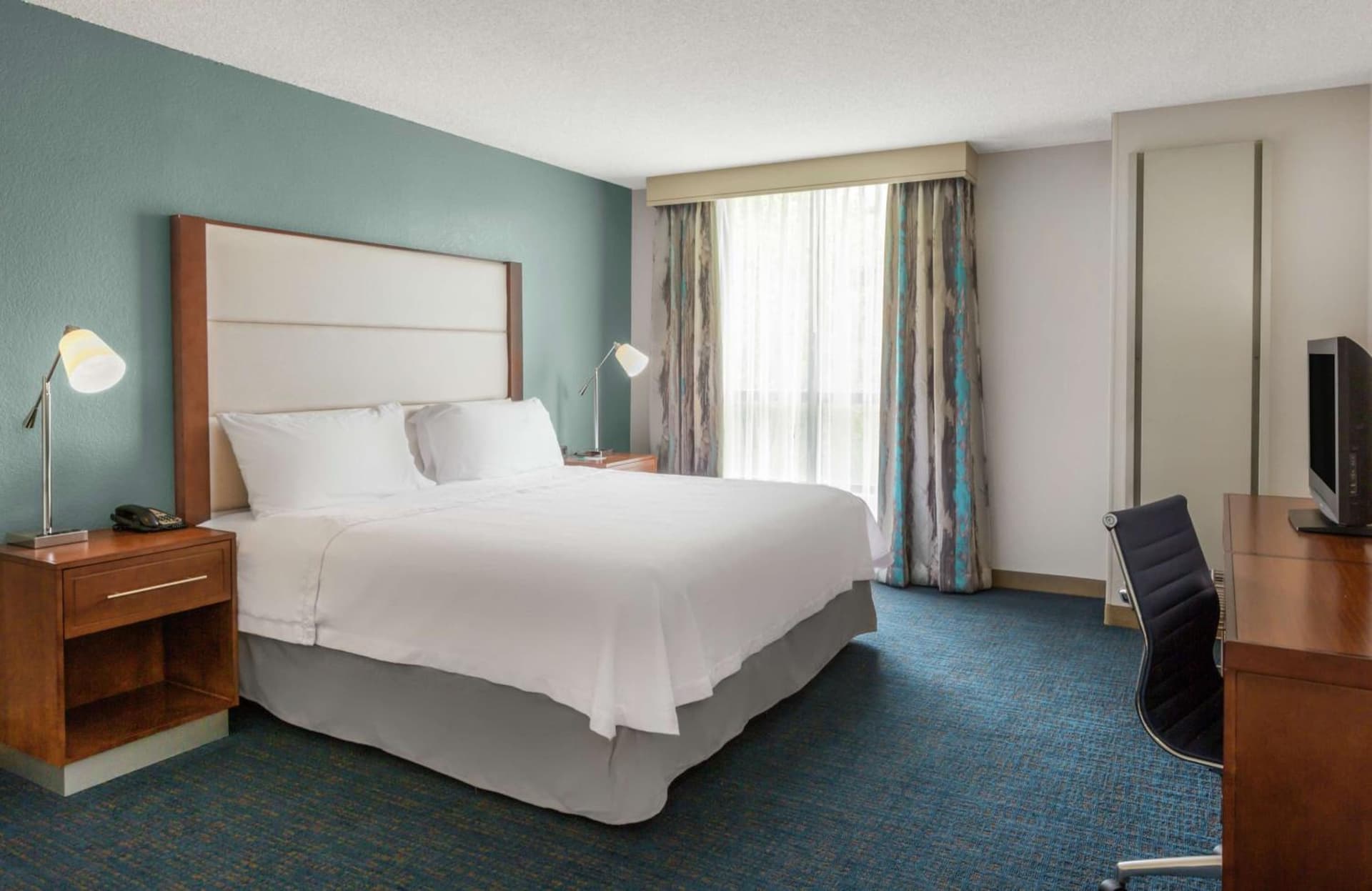 Homewood Suites by Hilton Seattle Downtown gallery photo in Seattle, WA — image 36