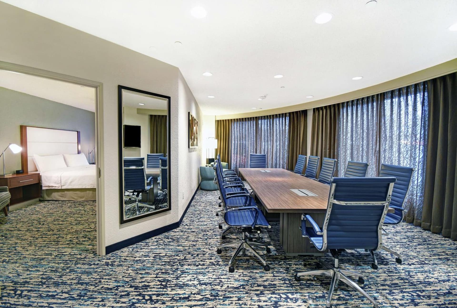 Homewood Suites by Hilton Seattle Downtown gallery photo in Seattle, WA — image 20