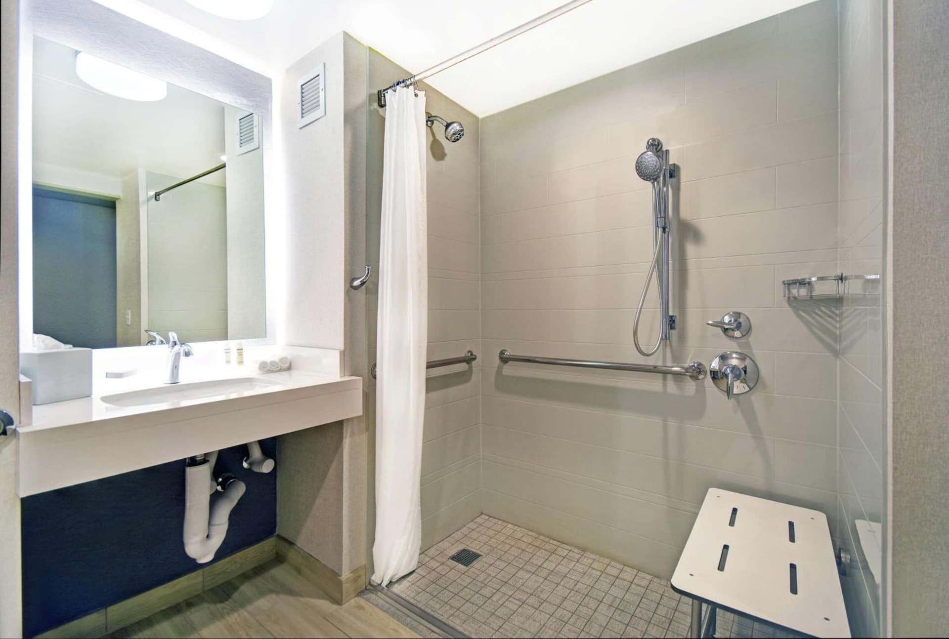 Homewood Suites by Hilton Seattle Downtown gallery photo in Seattle, WA — image 66