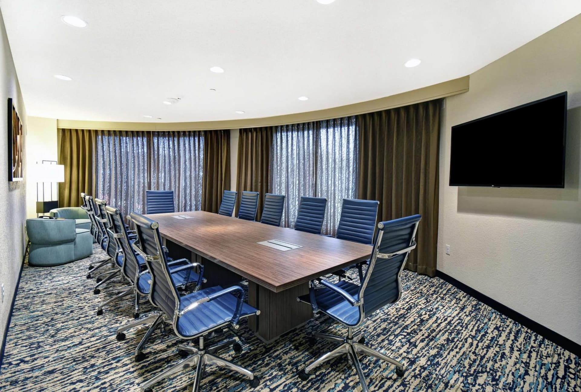 Homewood Suites by Hilton Seattle Downtown gallery photo in Seattle, WA — image 22