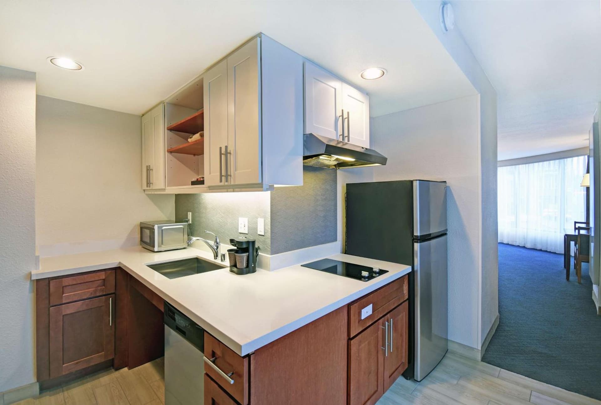 Homewood Suites by Hilton Seattle Downtown gallery photo in Seattle, WA — image 6