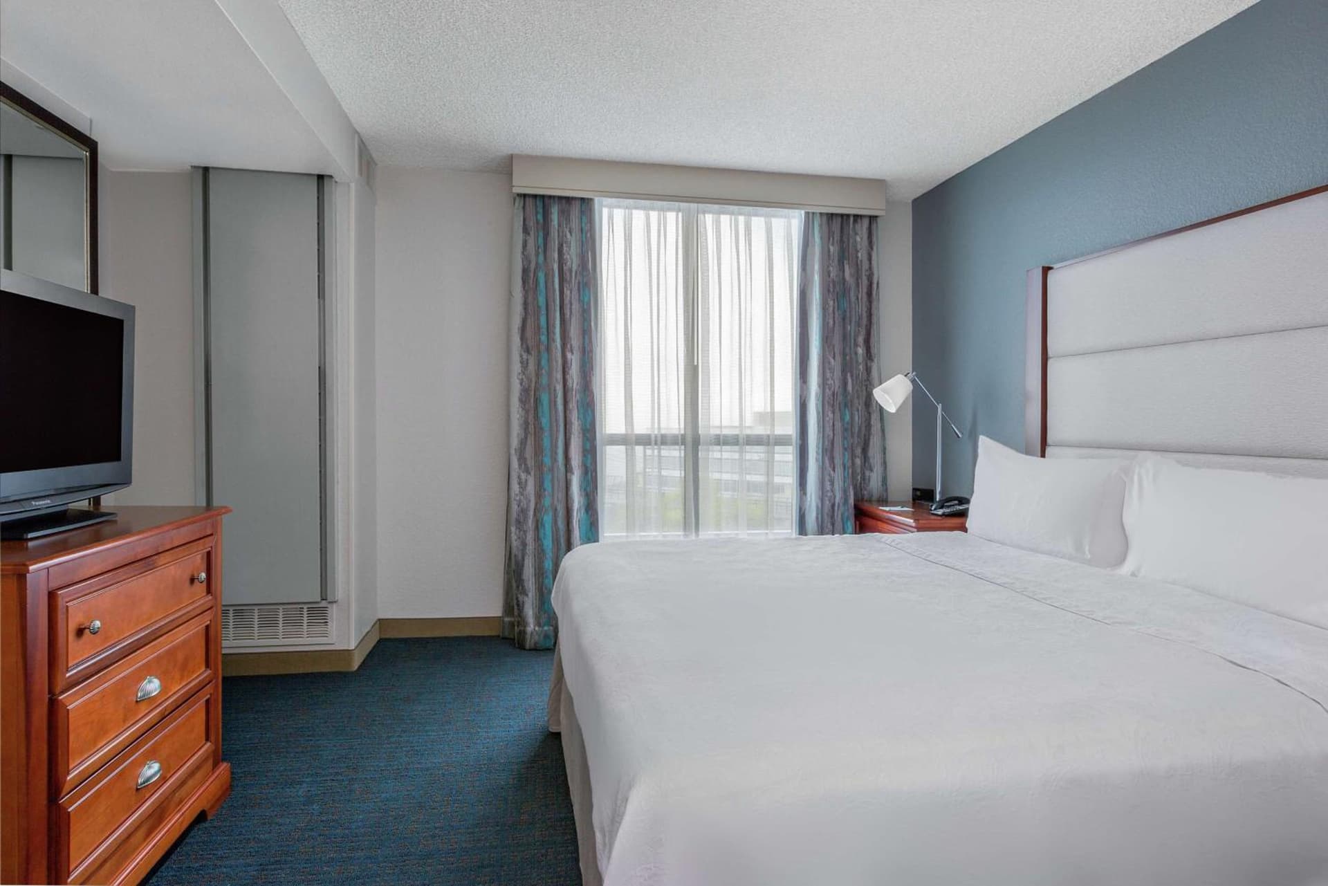 Homewood Suites by Hilton Seattle Downtown gallery photo in Seattle, WA — image 31