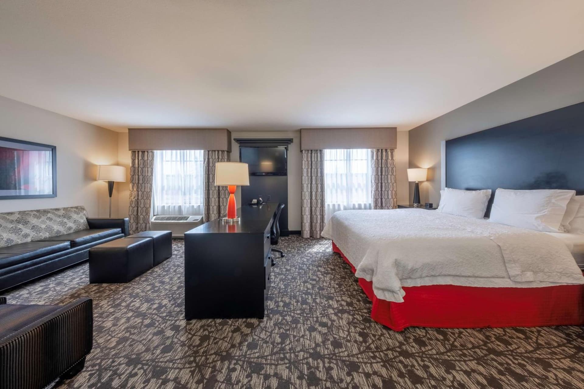 Hampton Inn & Suites DuPont gallery photo in DuPont, WA — image 37