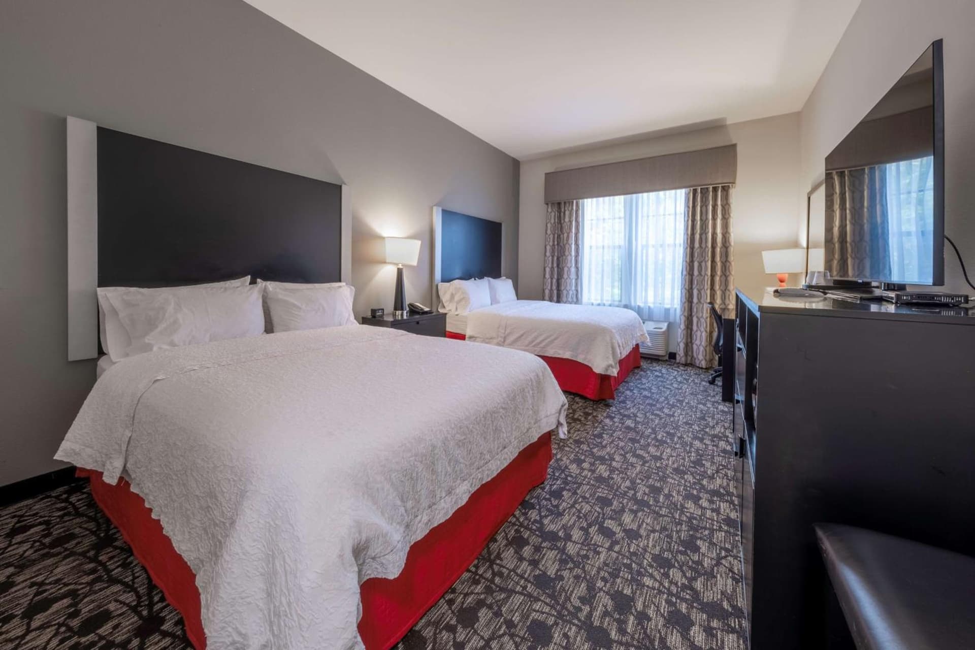 Hampton Inn & Suites DuPont gallery photo in DuPont, WA — image 8