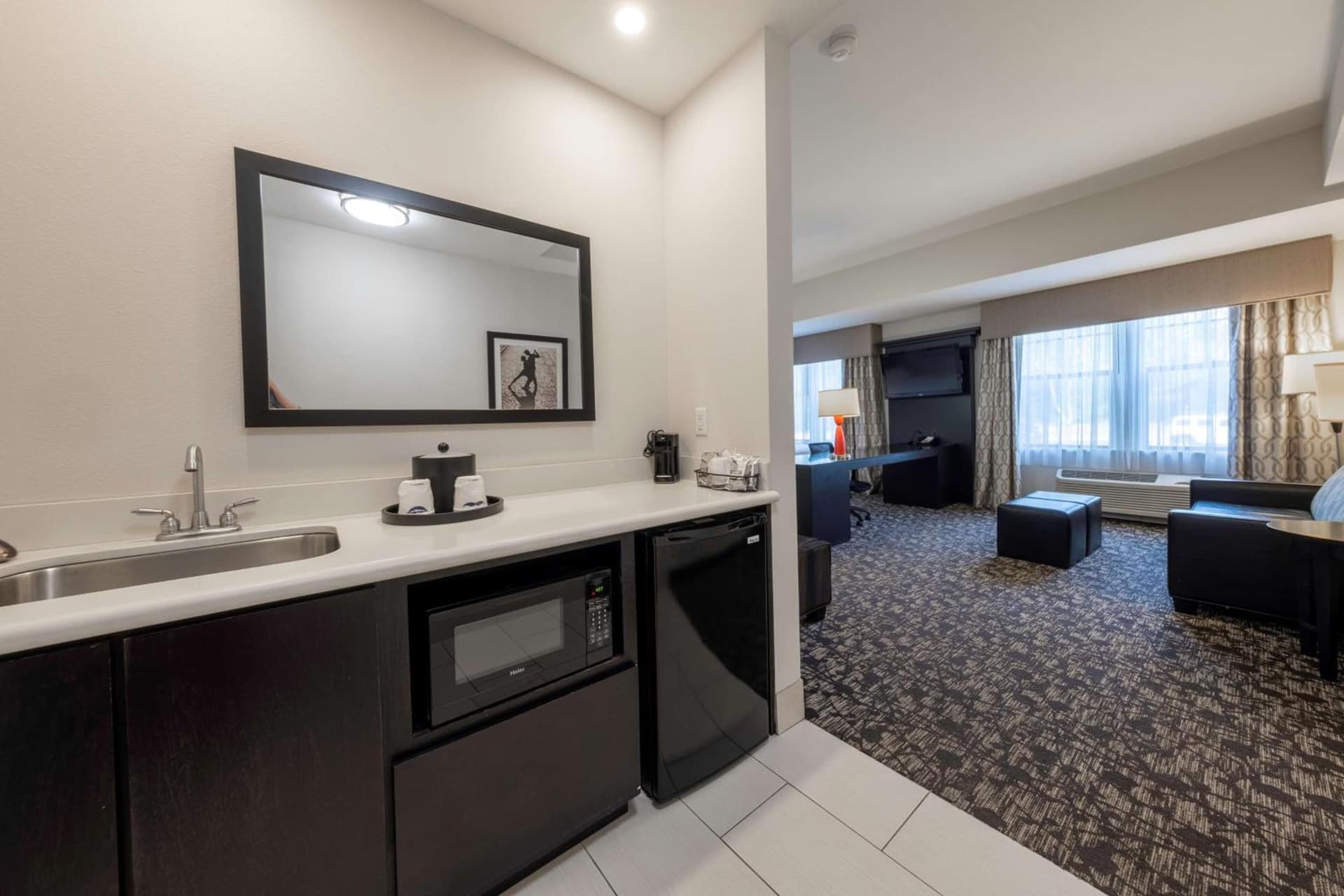 Hampton Inn & Suites DuPont gallery photo in DuPont, WA — image 43