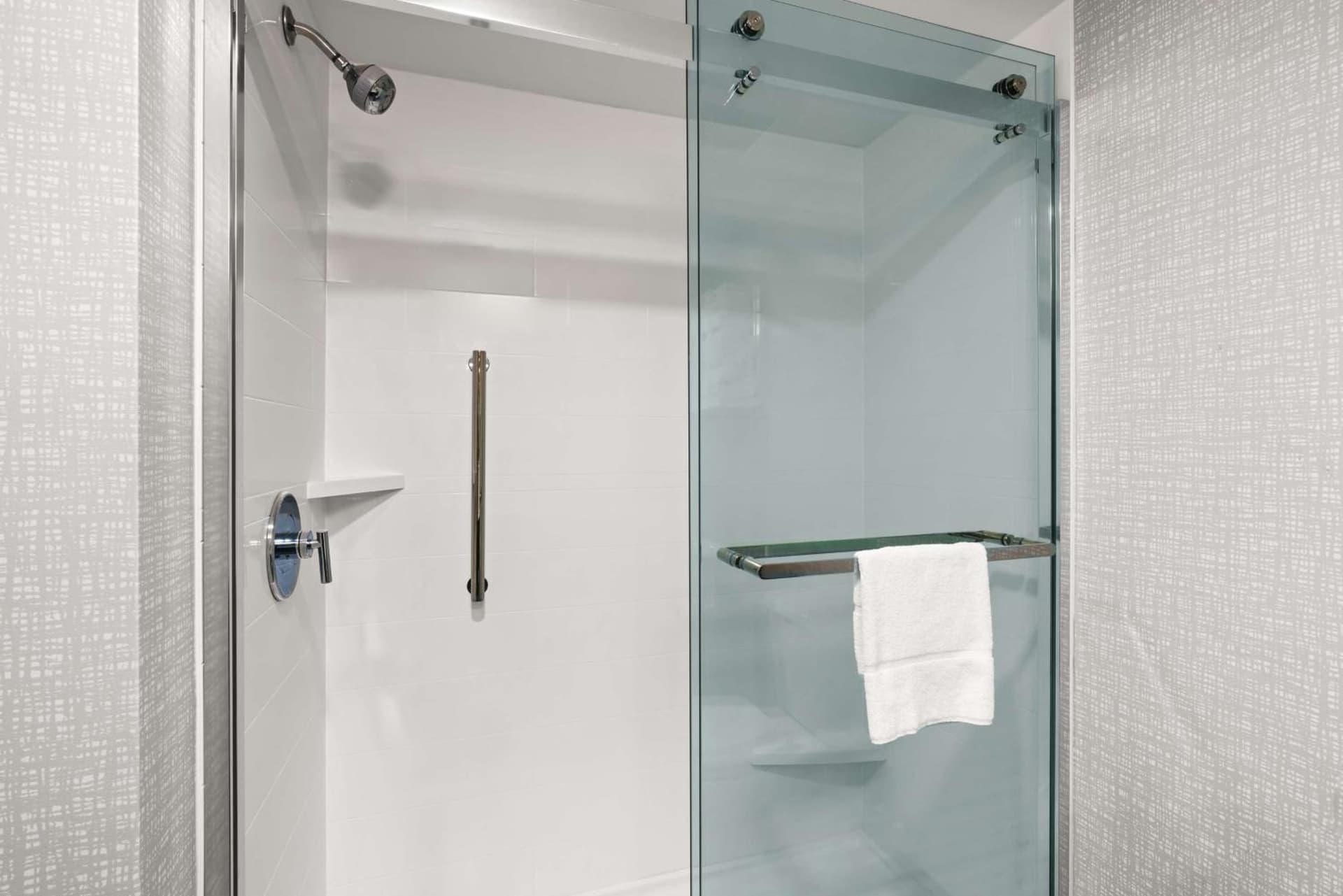 Hampton Inn Seekonk gallery photo in Seekonk, MA — image 22