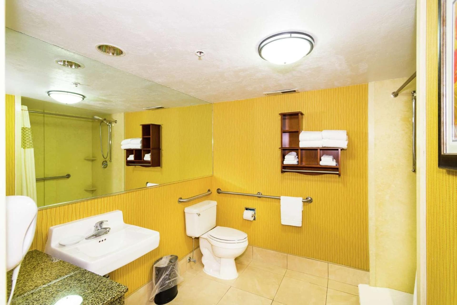 Hampton Inn St. George gallery photo in St. George, UT — image 11
