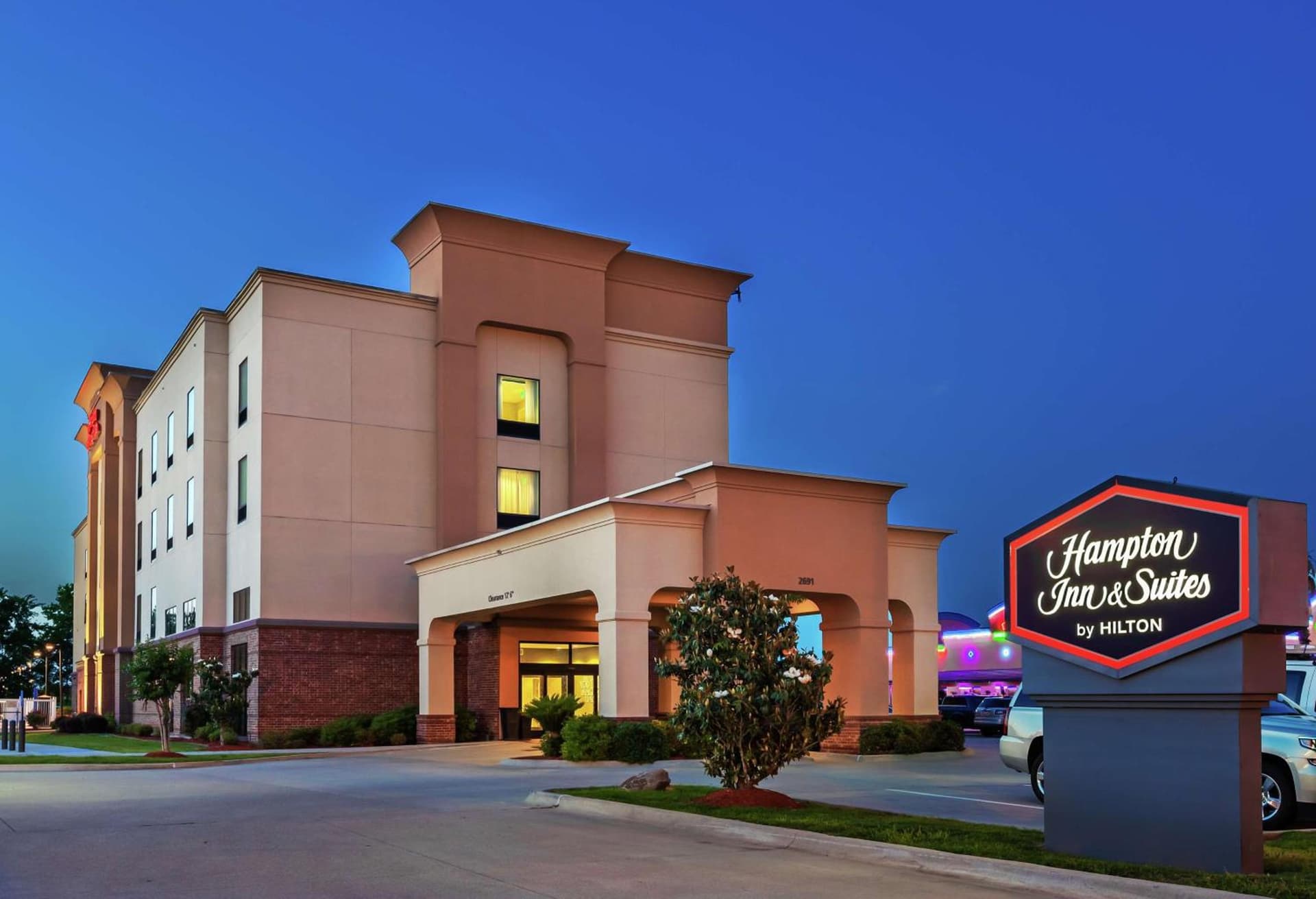 Hampton Inn & Suites Shreveport/Bossier City at Airline Drive interior in Bossier City, LA — gallery photo 2