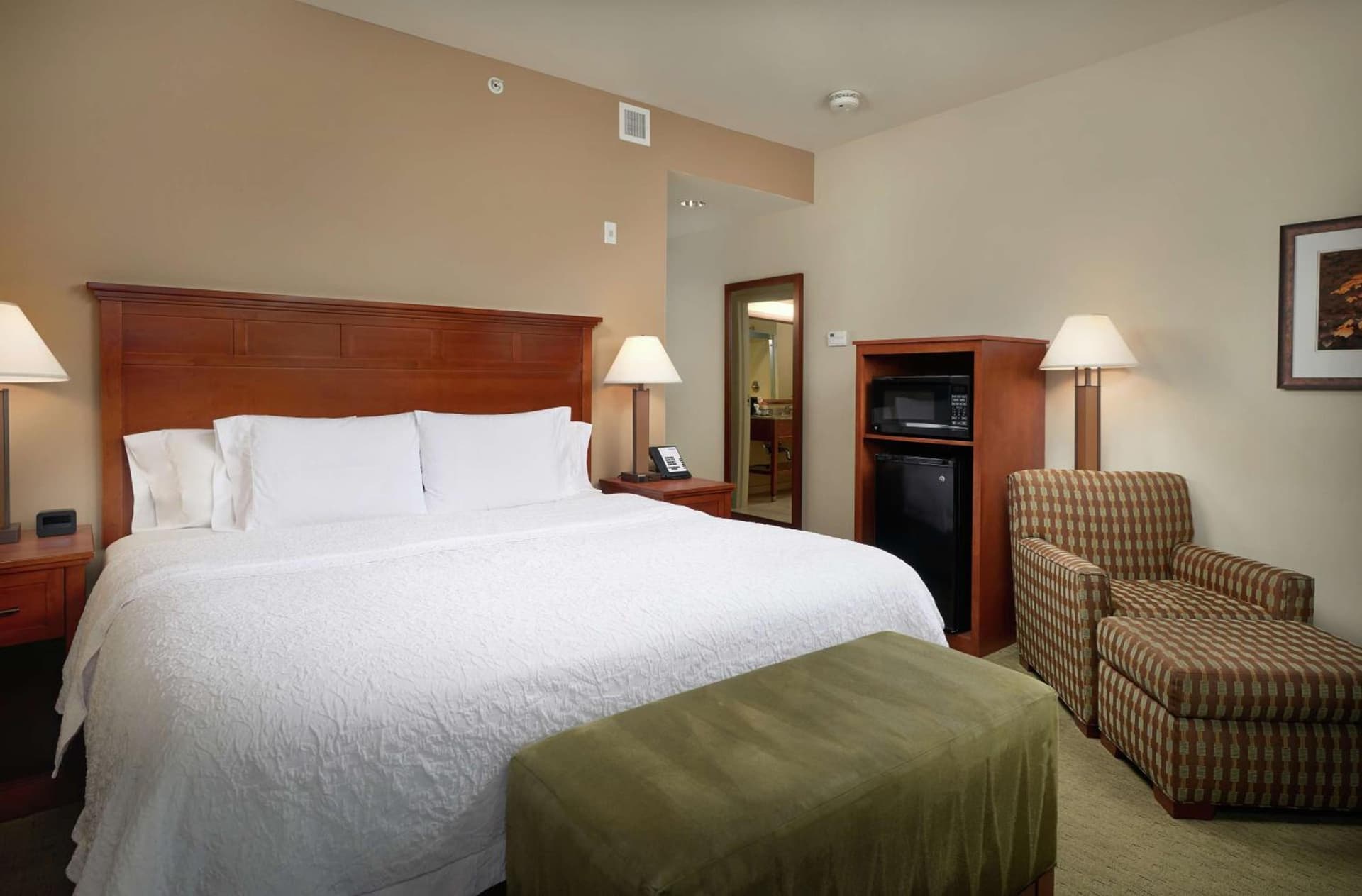 Hampton Inn and Suites Salem gallery photo in Salem, OR — image 13