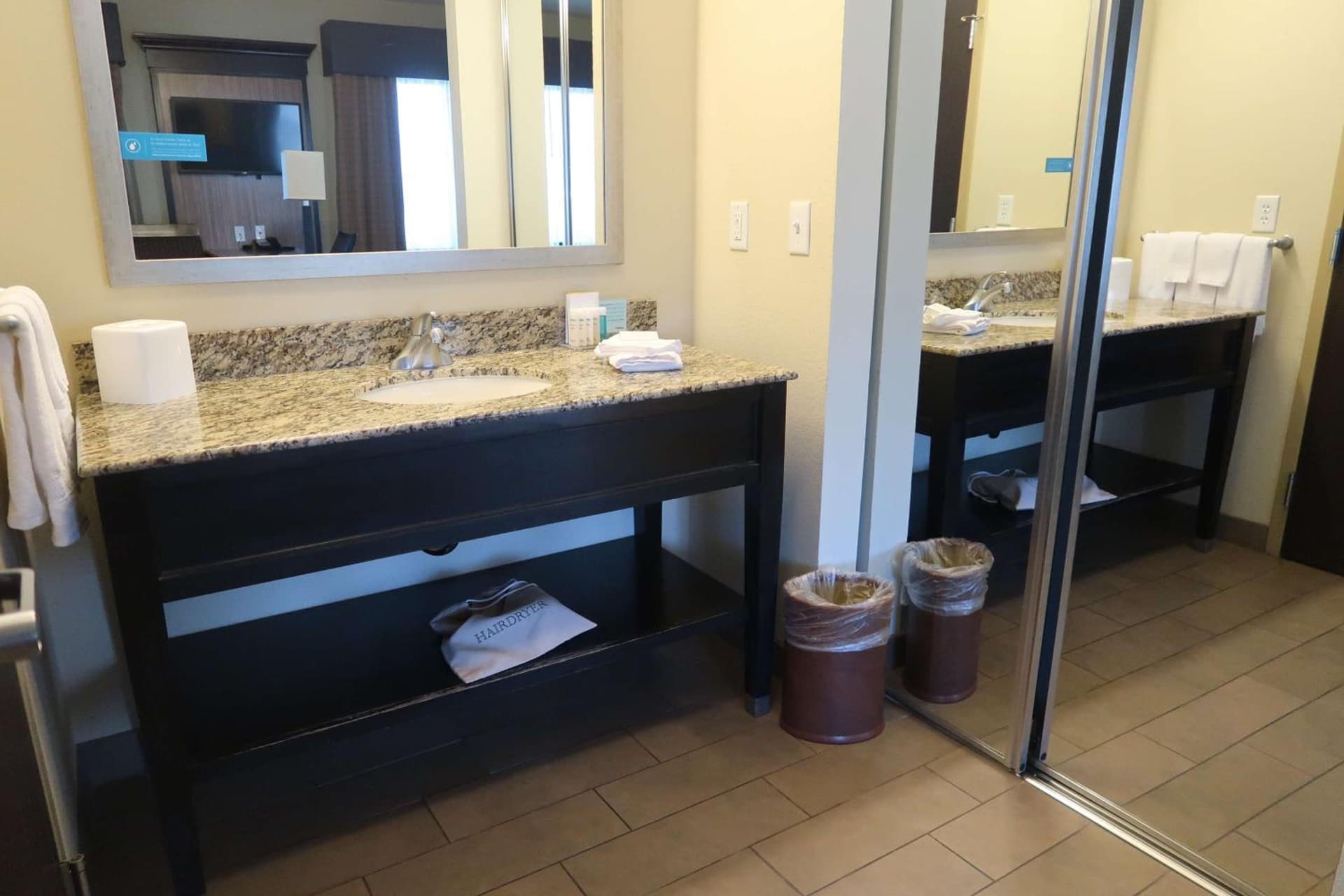 Hampton Inn & Suites Salinas gallery photo in Salinas, CA — image 18