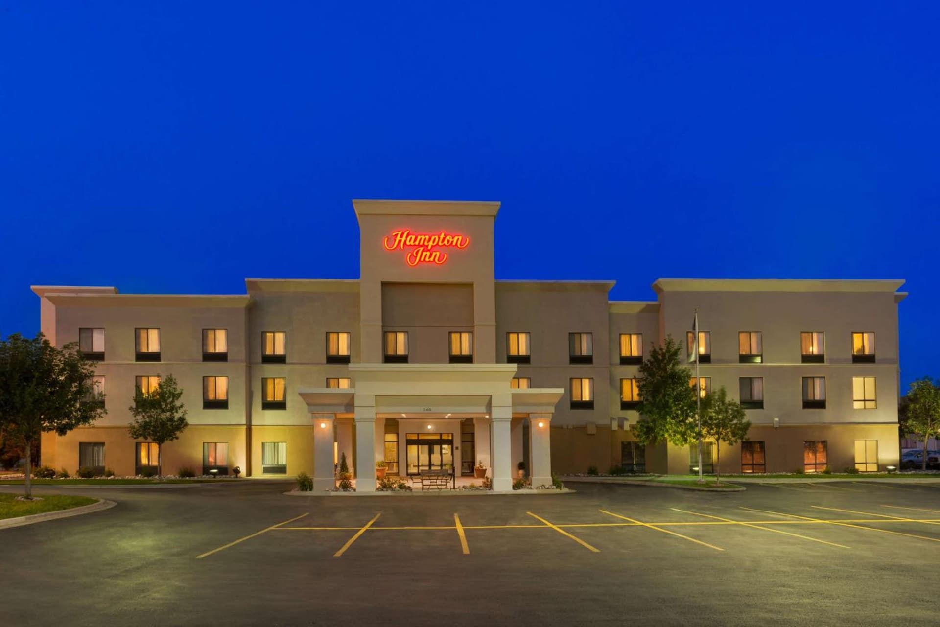 Hampton Inn Spearfish interior in Spearfish, SD — gallery photo 2