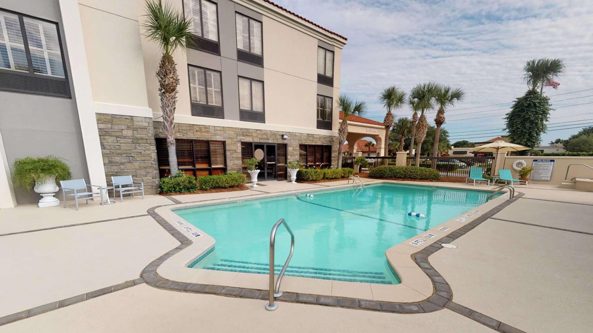 Hampton Inn St. Simons Island property views in Saint Simons Island, GA — gallery photo 3
