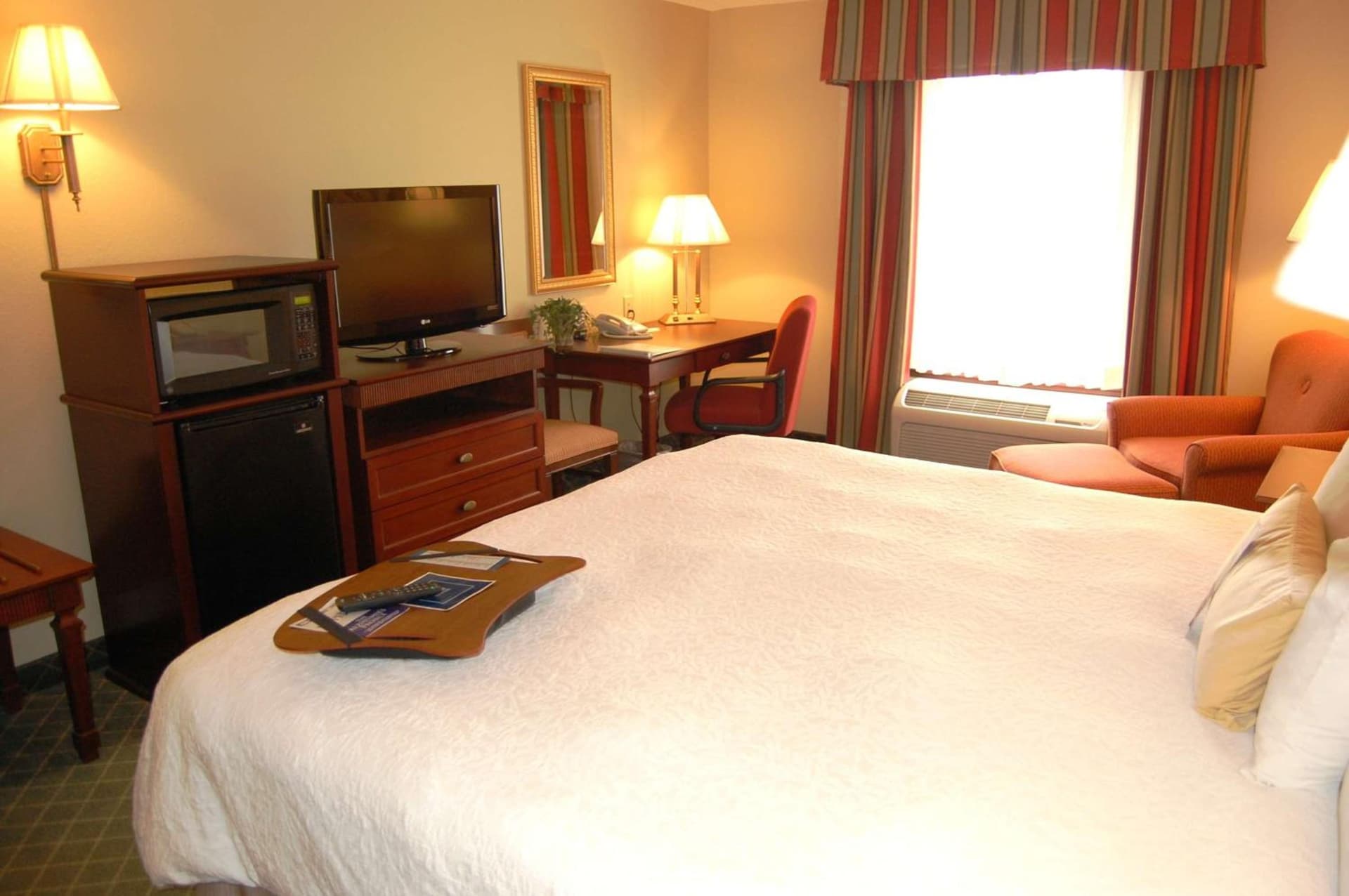 Hampton Inn Stow gallery photo in Stow, OH — image 14