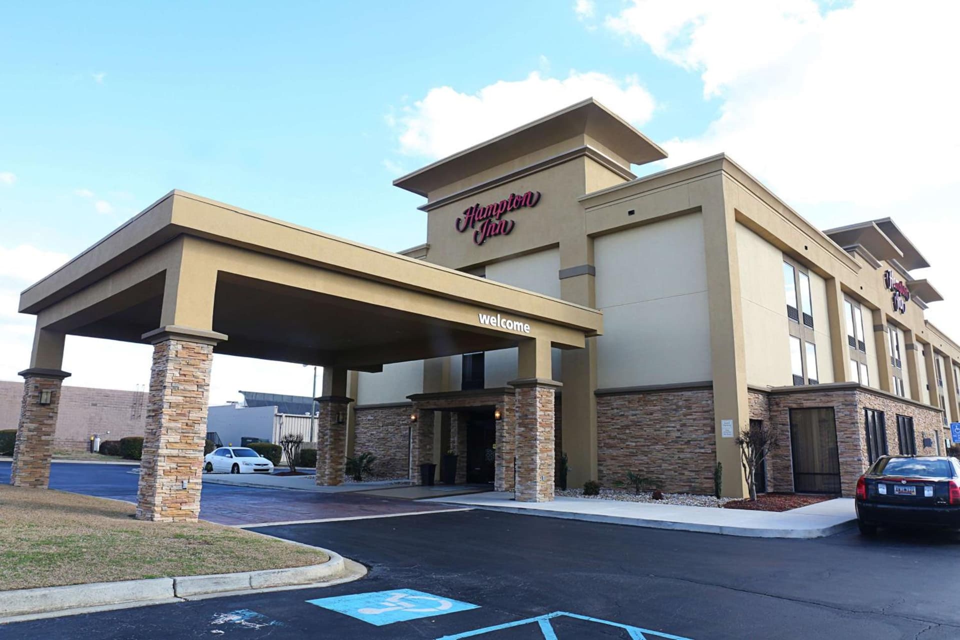Hampton Inn Sumter property views in Sumter, SC — gallery photo 3