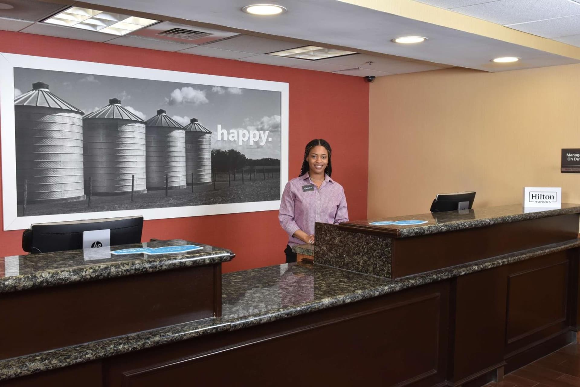 Hampton Inn Stony Creek interior in Stony Creek, VA — gallery photo 2