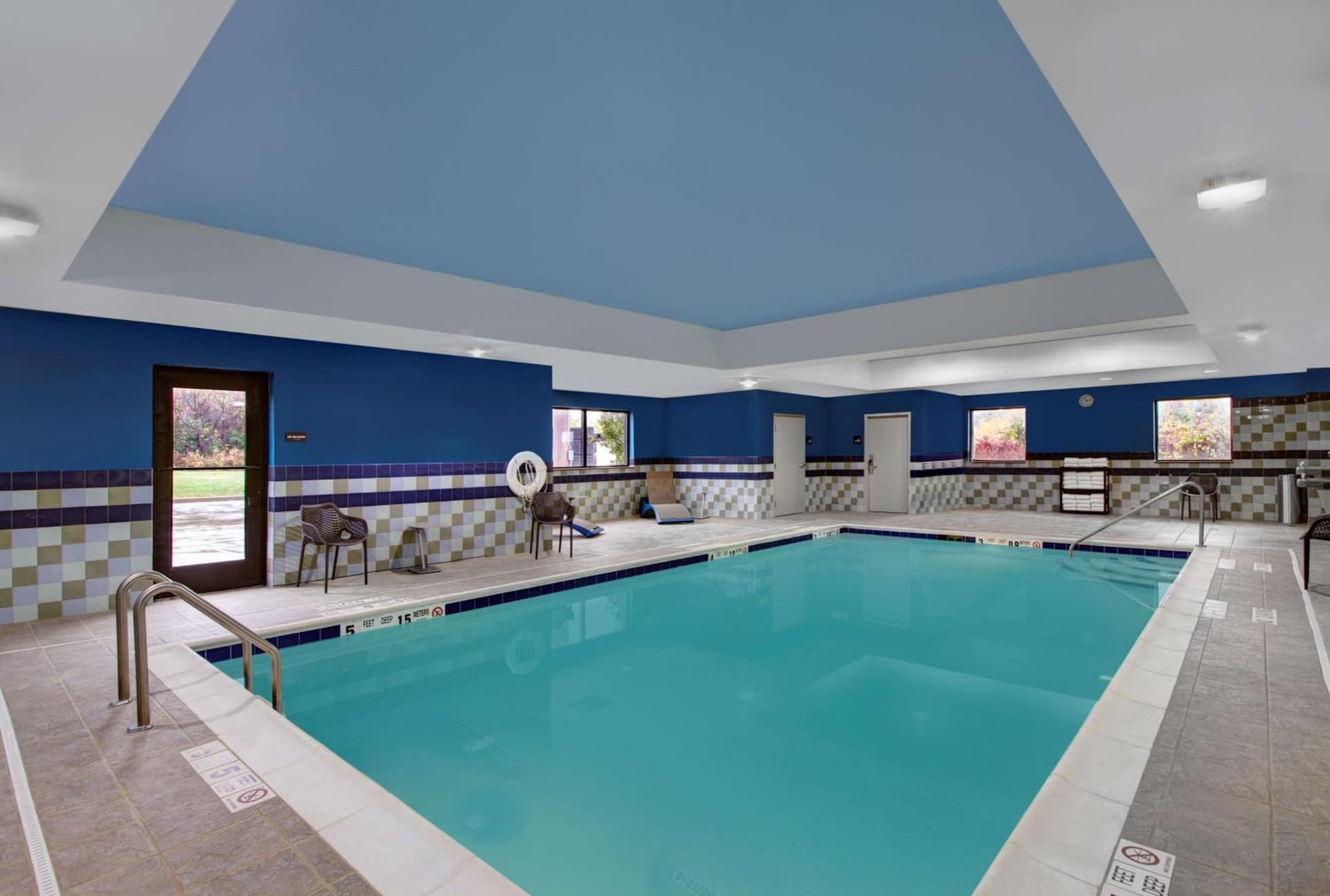 Hampton Inn & Suites by Hilton Syracuse Dewitt gallery photo in East Syracuse, NY — image 4