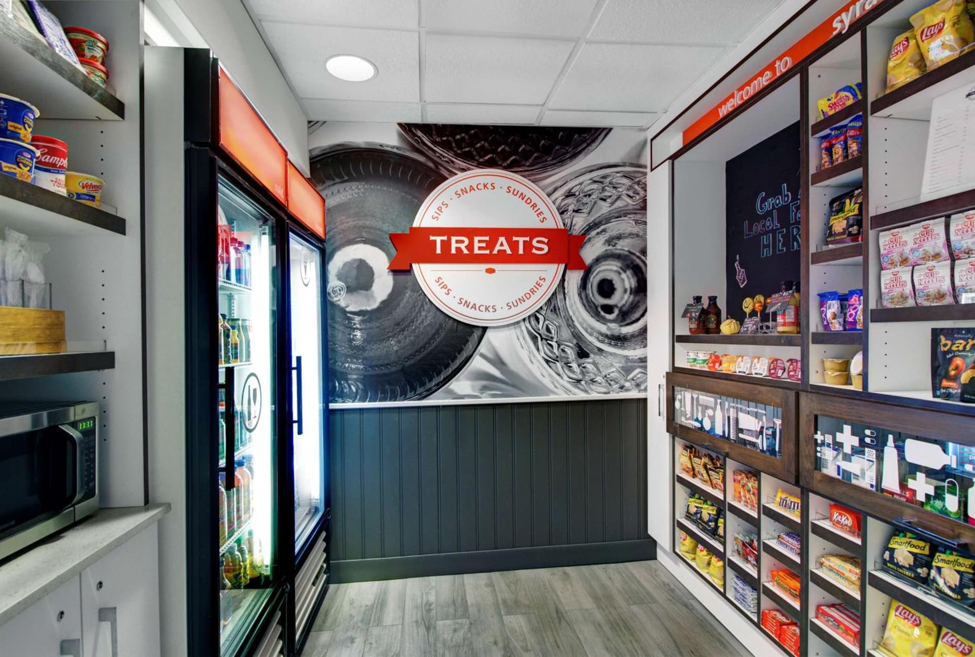 Hampton Inn & Suites by Hilton Syracuse Dewitt gallery photo in East Syracuse, NY — image 32