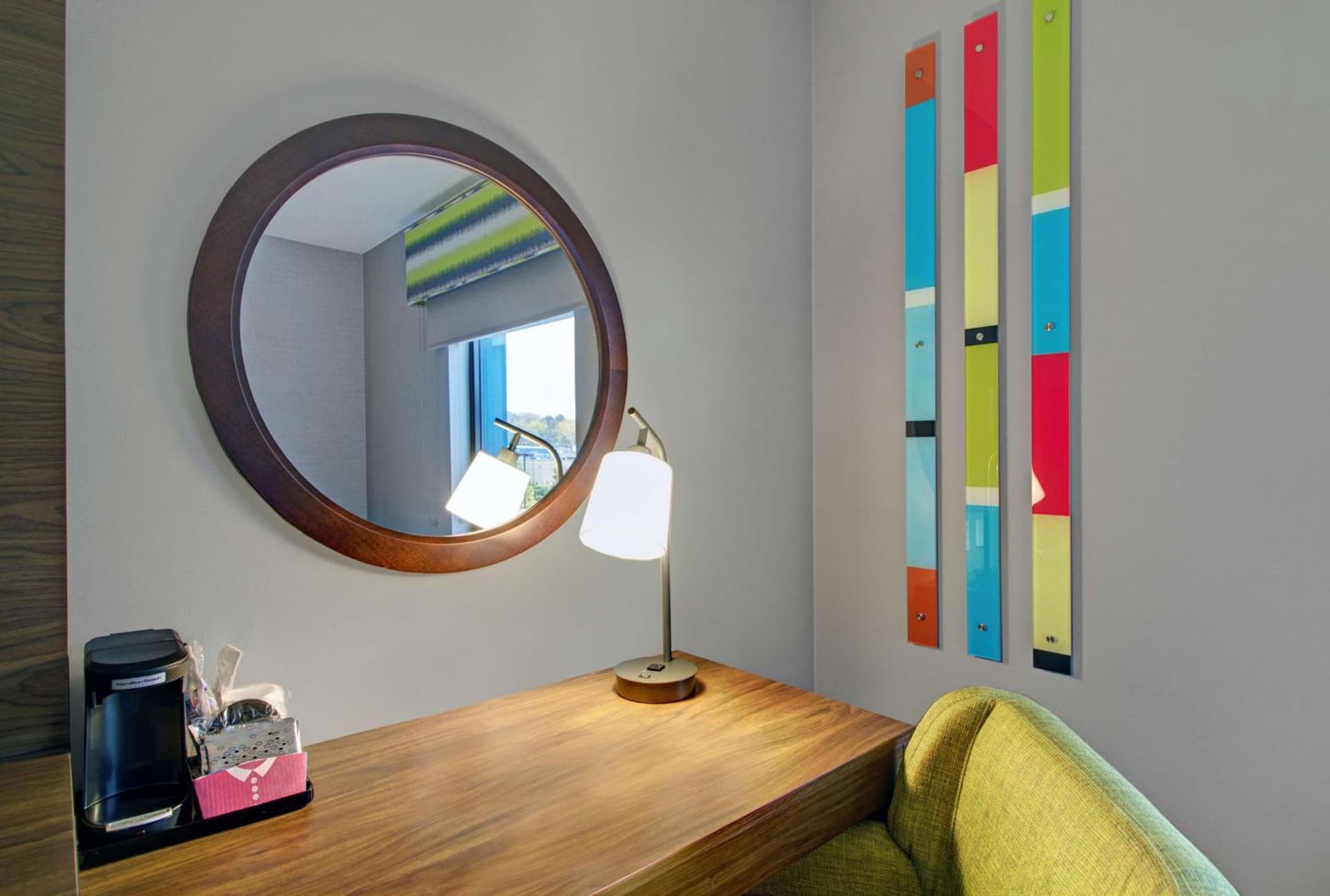 Hampton Inn & Suites by Hilton Syracuse Dewitt gallery photo in East Syracuse, NY — image 26